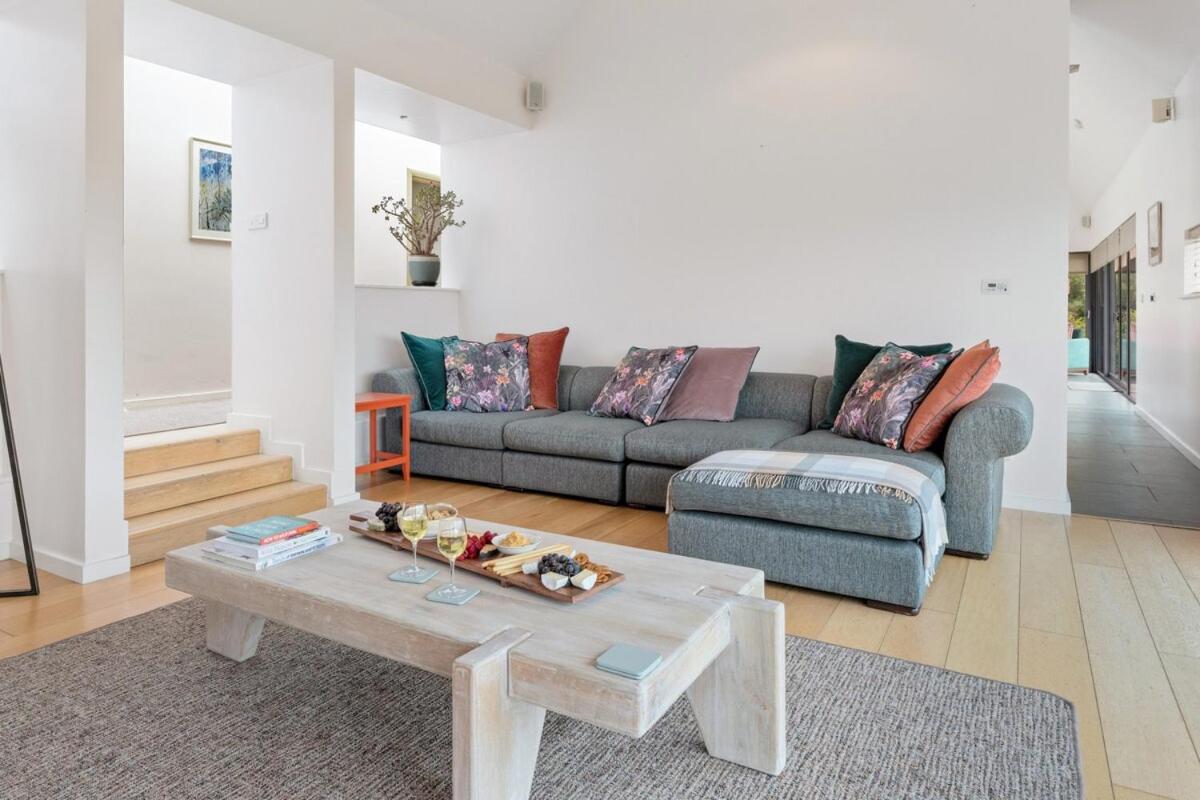 Lakeview Callow Luxury Retreat for Couples & Families Ideal Base for County Mayo