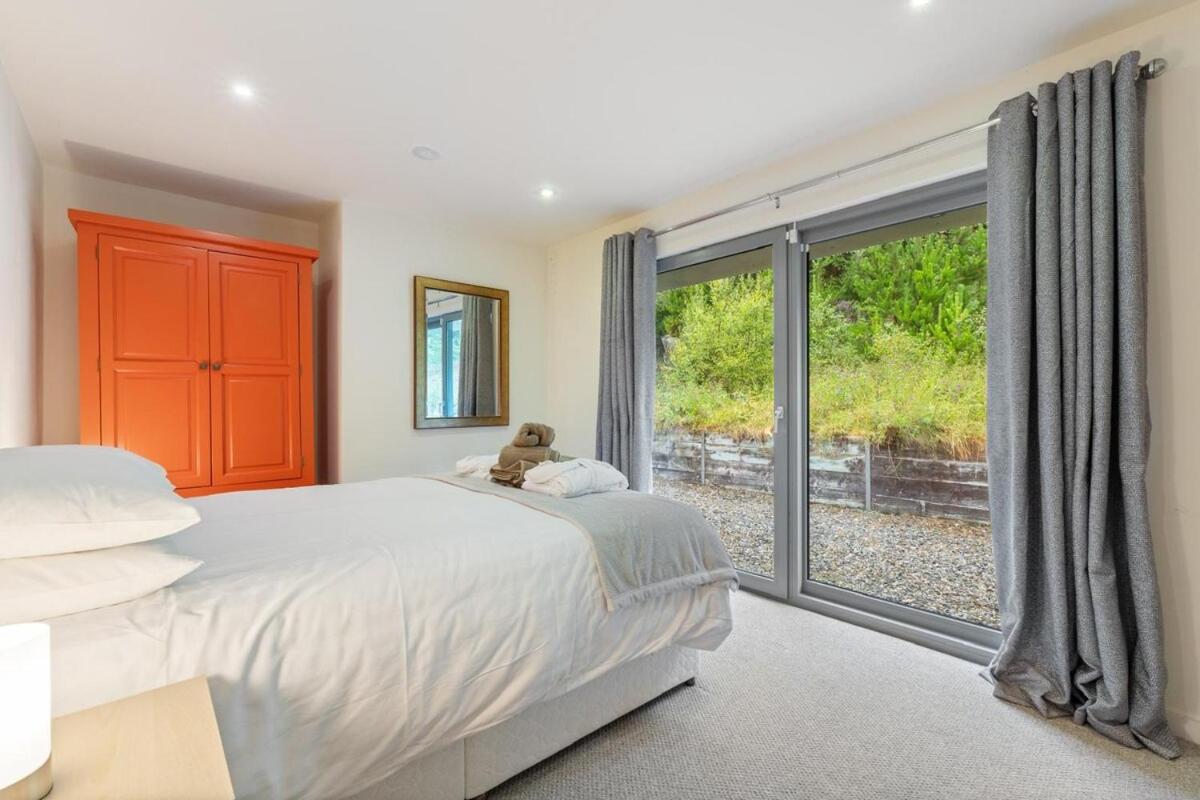 Lakeview Callow Luxury Retreat for Couples & Families Ideal Base for County Mayo