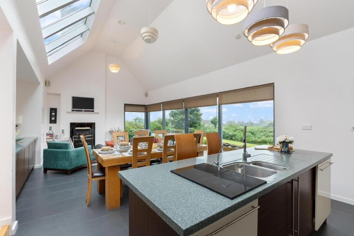 Lakeview Callow Luxury Retreat for Couples & Families Ideal Base for County Mayo