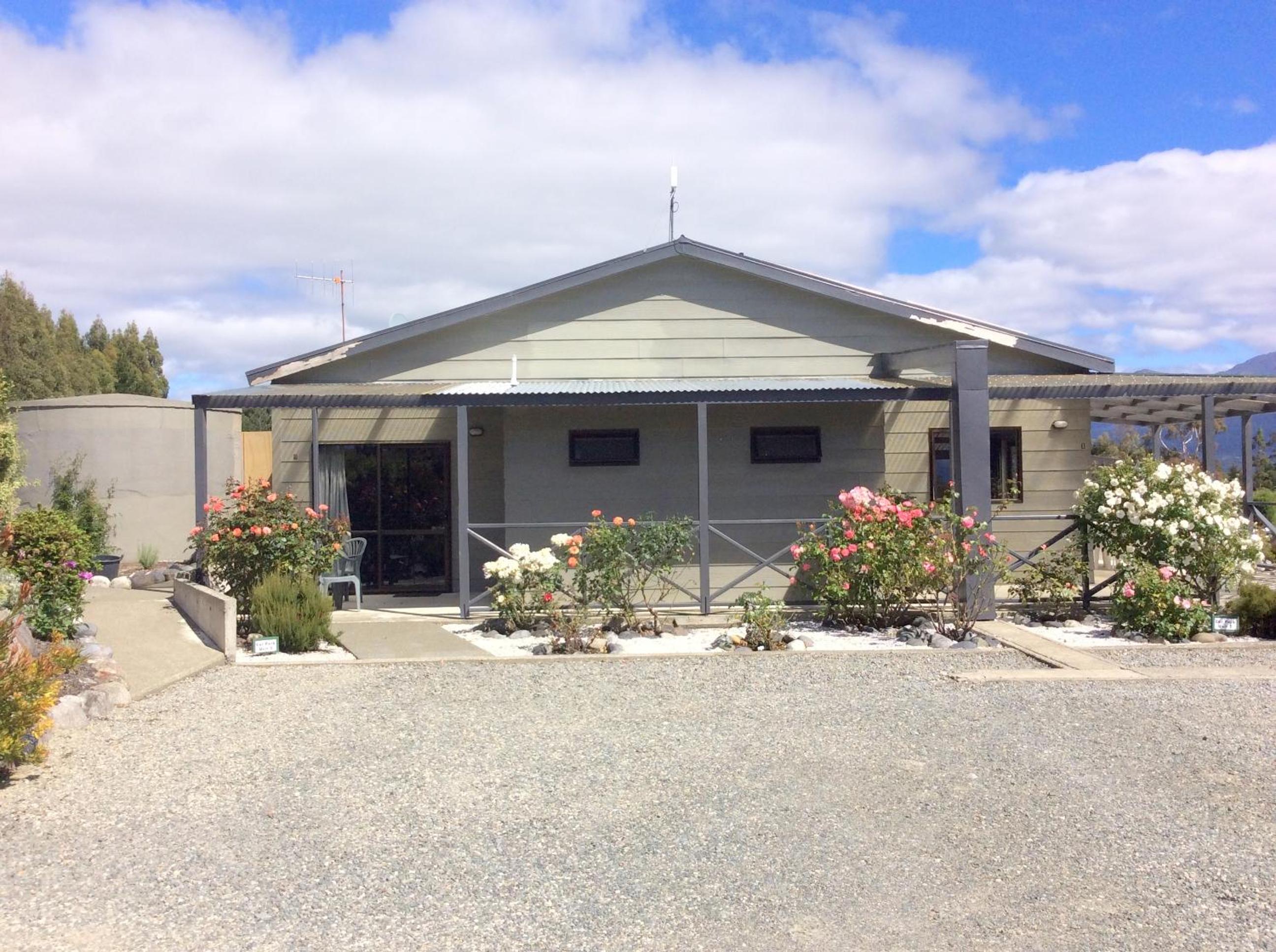 Fiordland Great Views Holiday Park