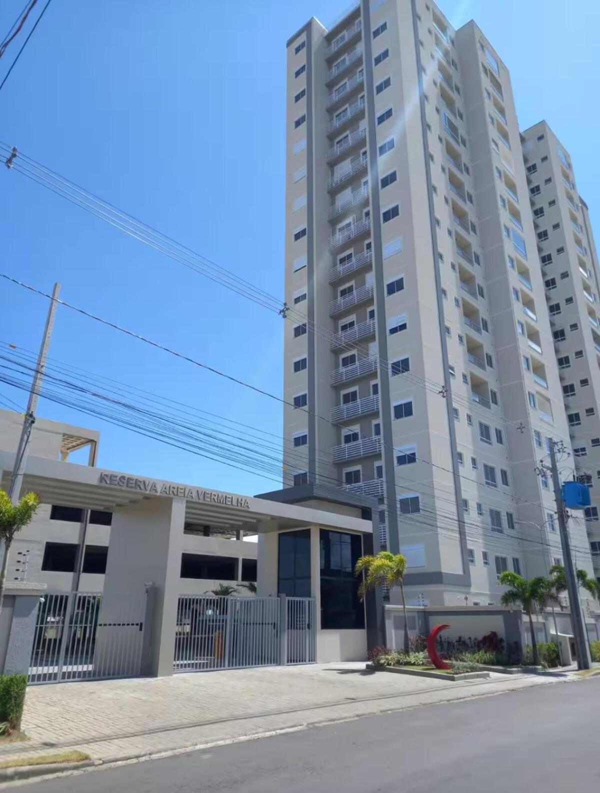 Apartamento de 2 quartos - 700m da Praia!