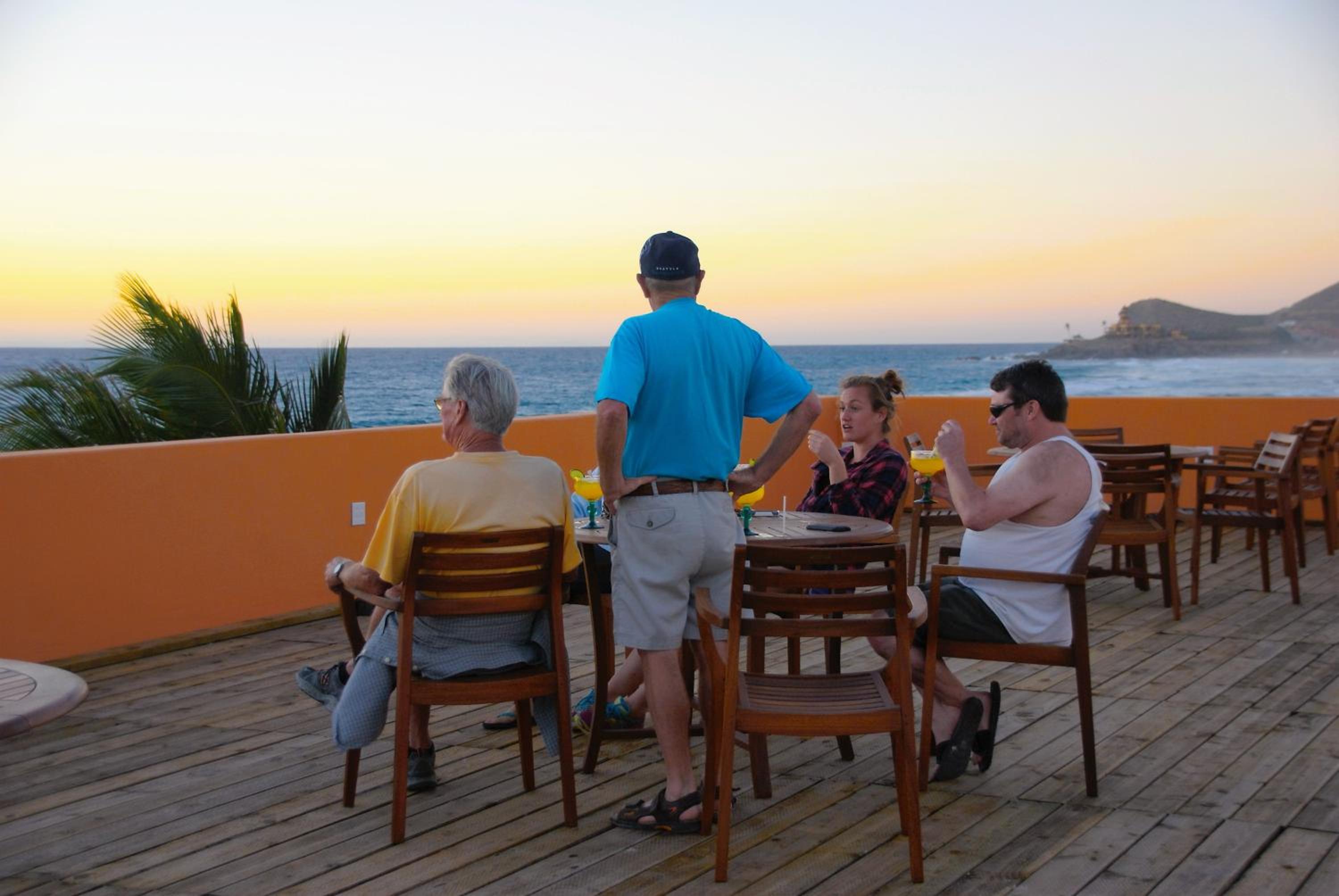 Cerritos Beach Inn