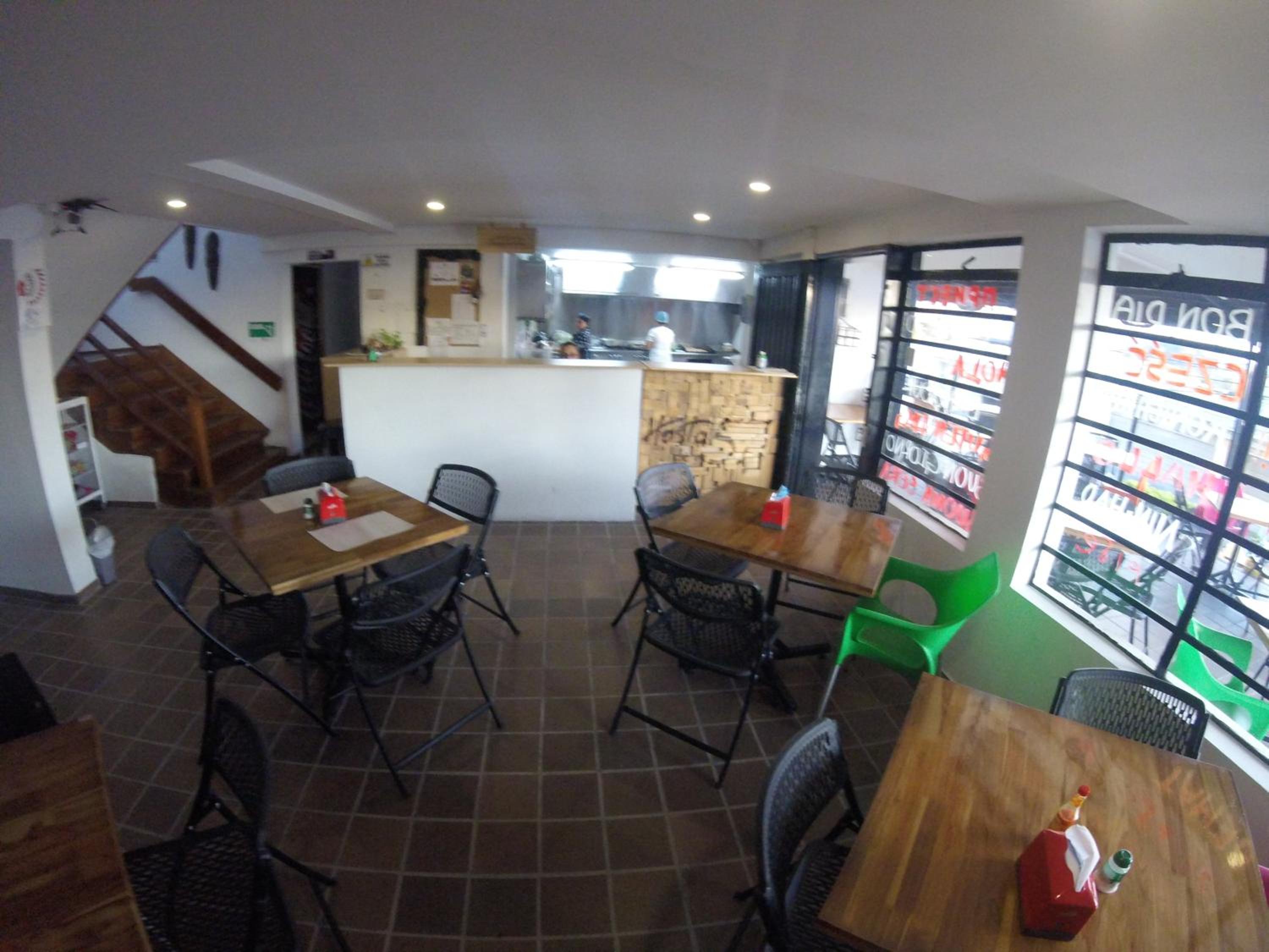 Hostal de la 57