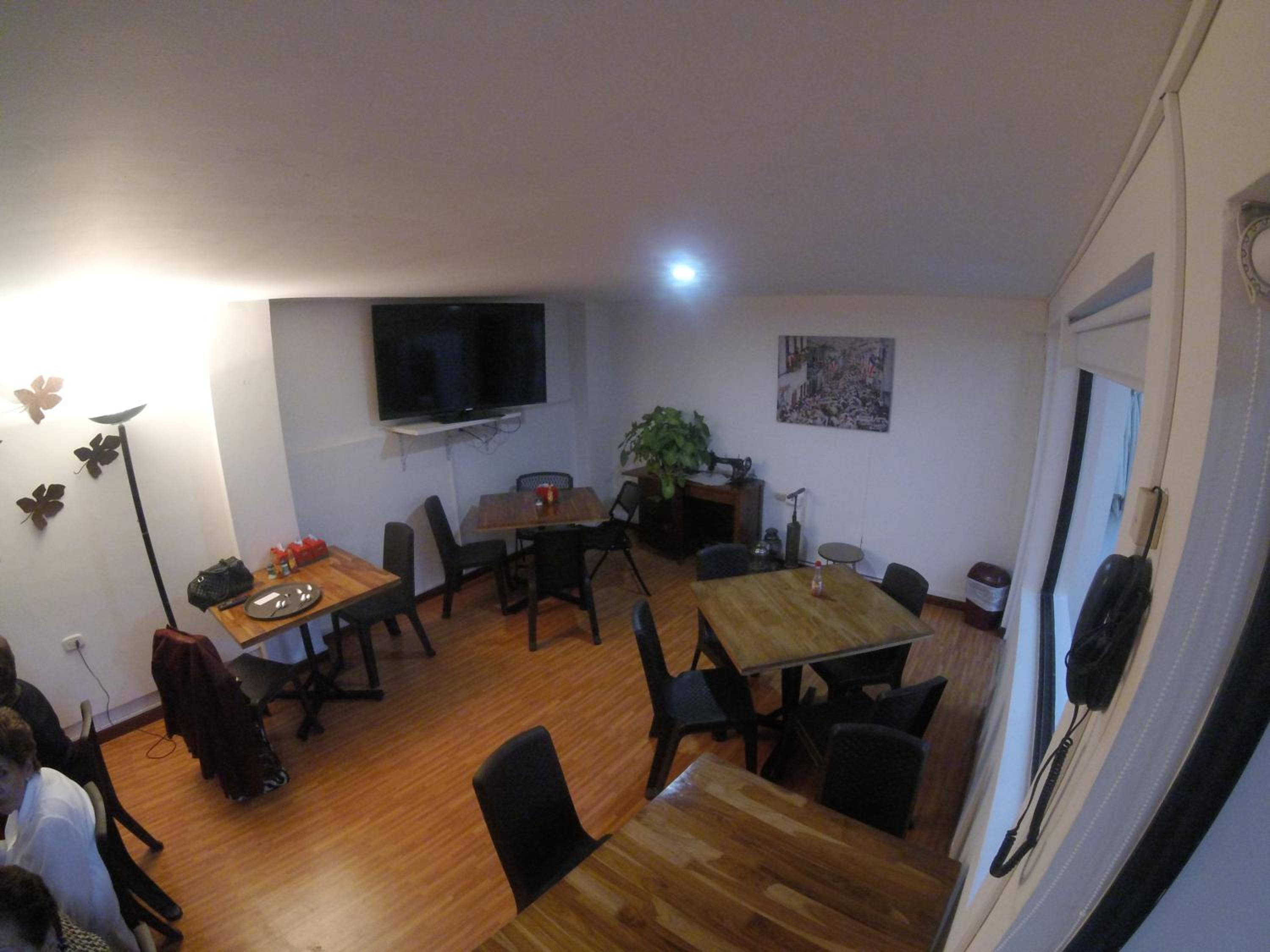 Hostal de la 57