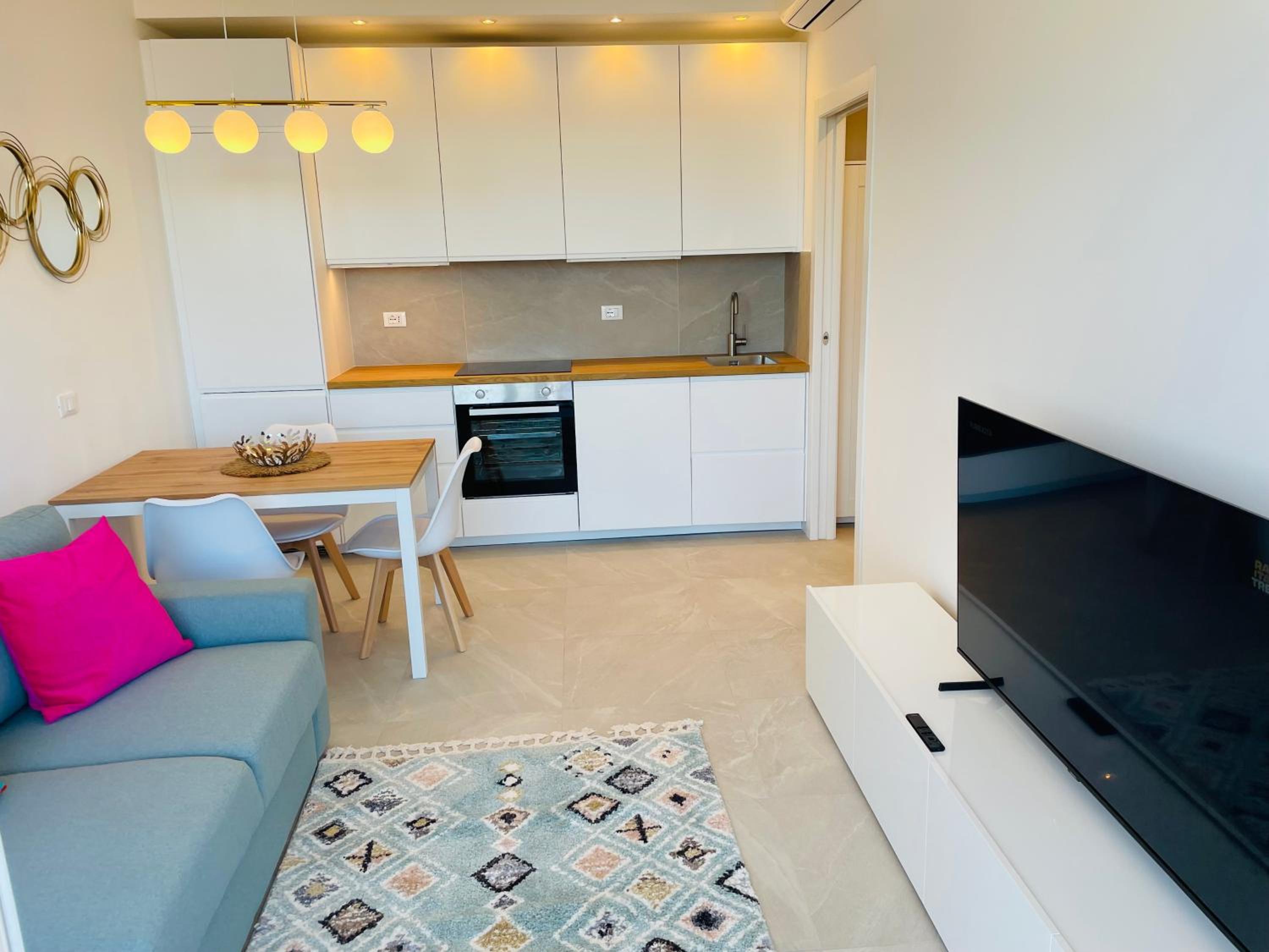 NEW 2 bedroom apartment in Navigli with a great view!