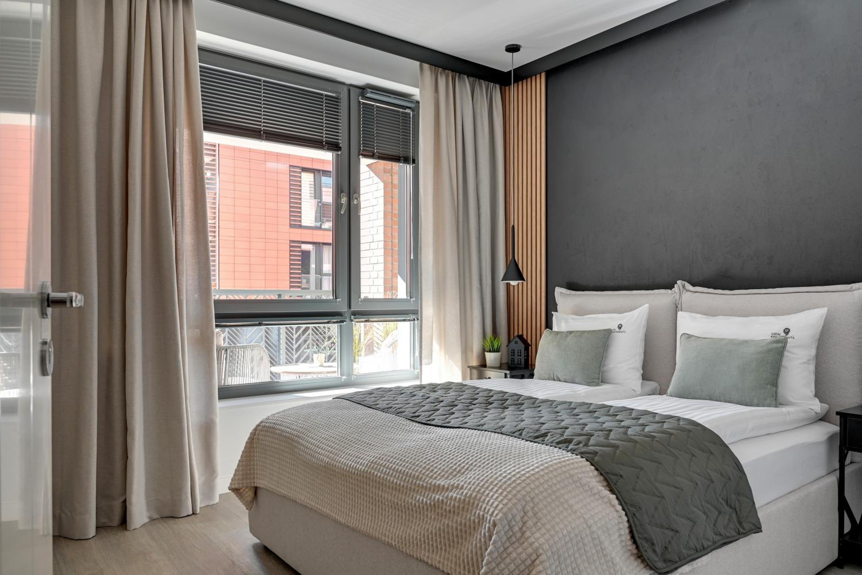 Scala Suites with Parking by Lion Apartments