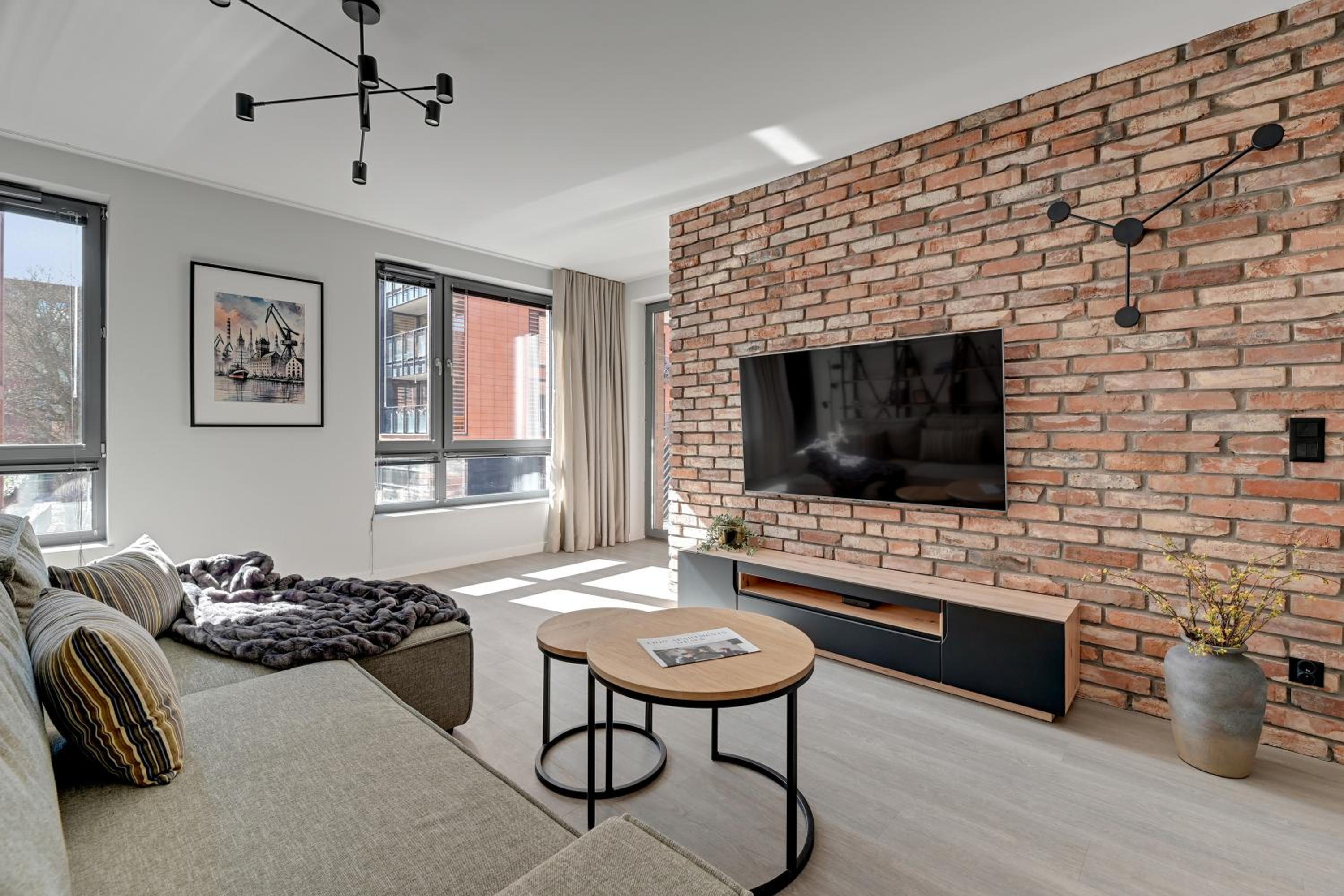 Scala Suites with Parking by Lion Apartments