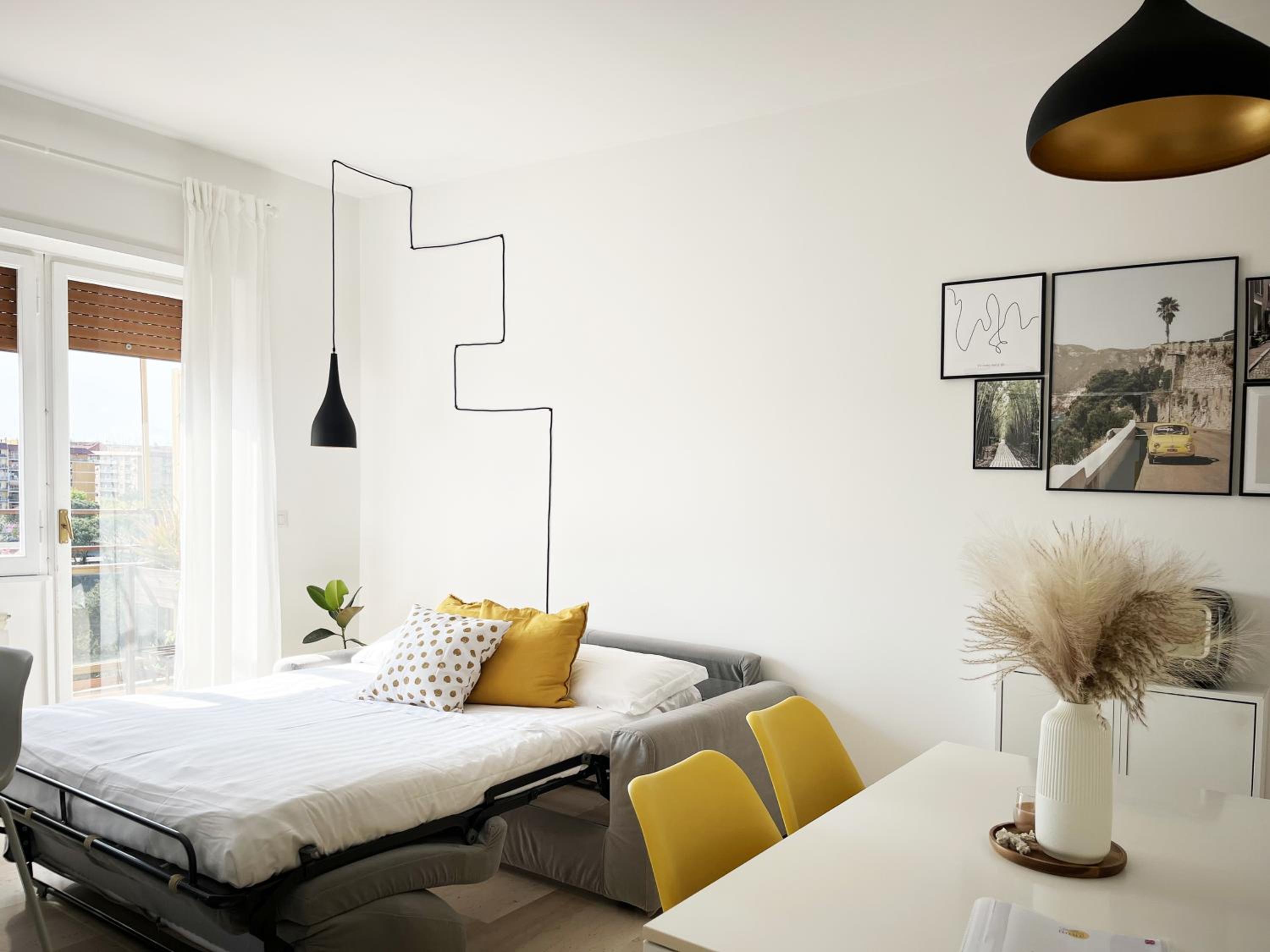 Yellow Sweet Home