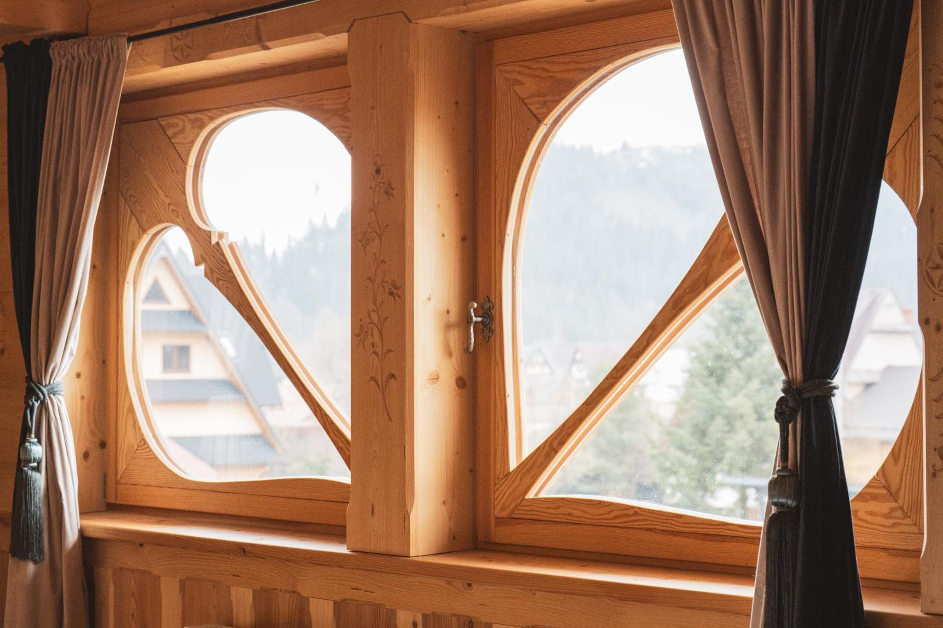 Art House Residence - Grand Luxury 350m2 Chalet - Mountain & Ski