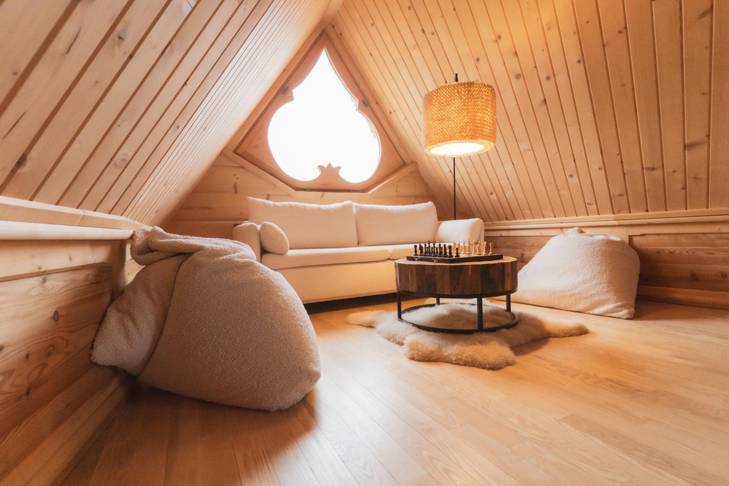 Art House Residence - Grand Luxury 350m2 Chalet - Mountain & Ski