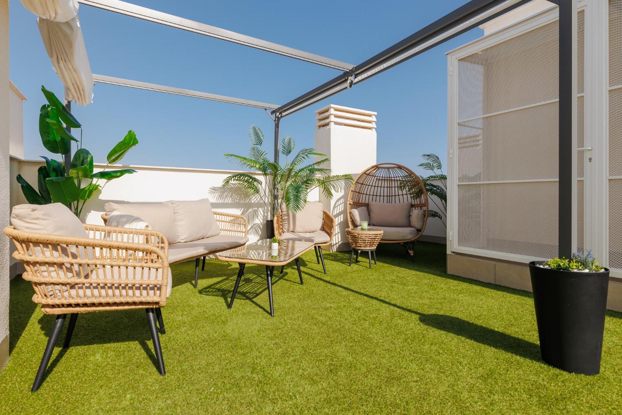 way2sun penthouses Gran Alacant - FREE e-bikes & jacuzzi & solarium & PS5