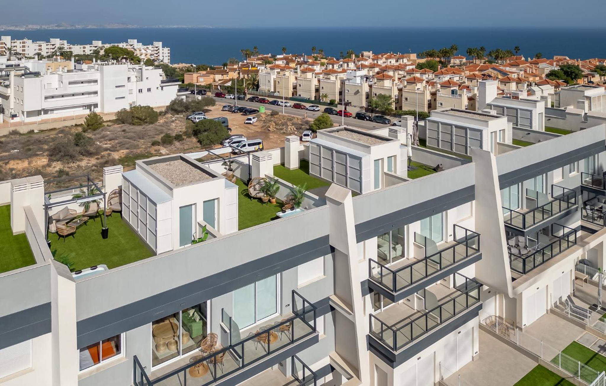 way2sun penthouses Gran Alacant - FREE e-bikes & jacuzzi & solarium & PS5