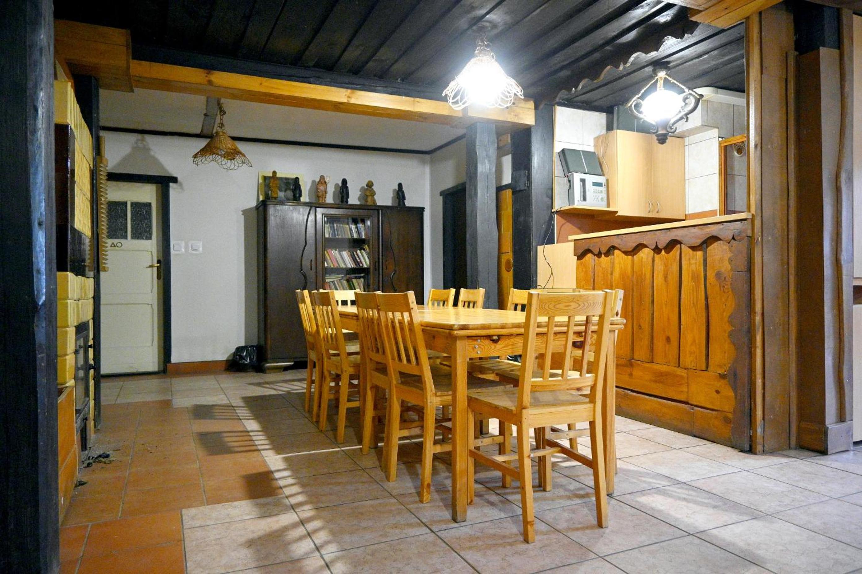 Photo 12