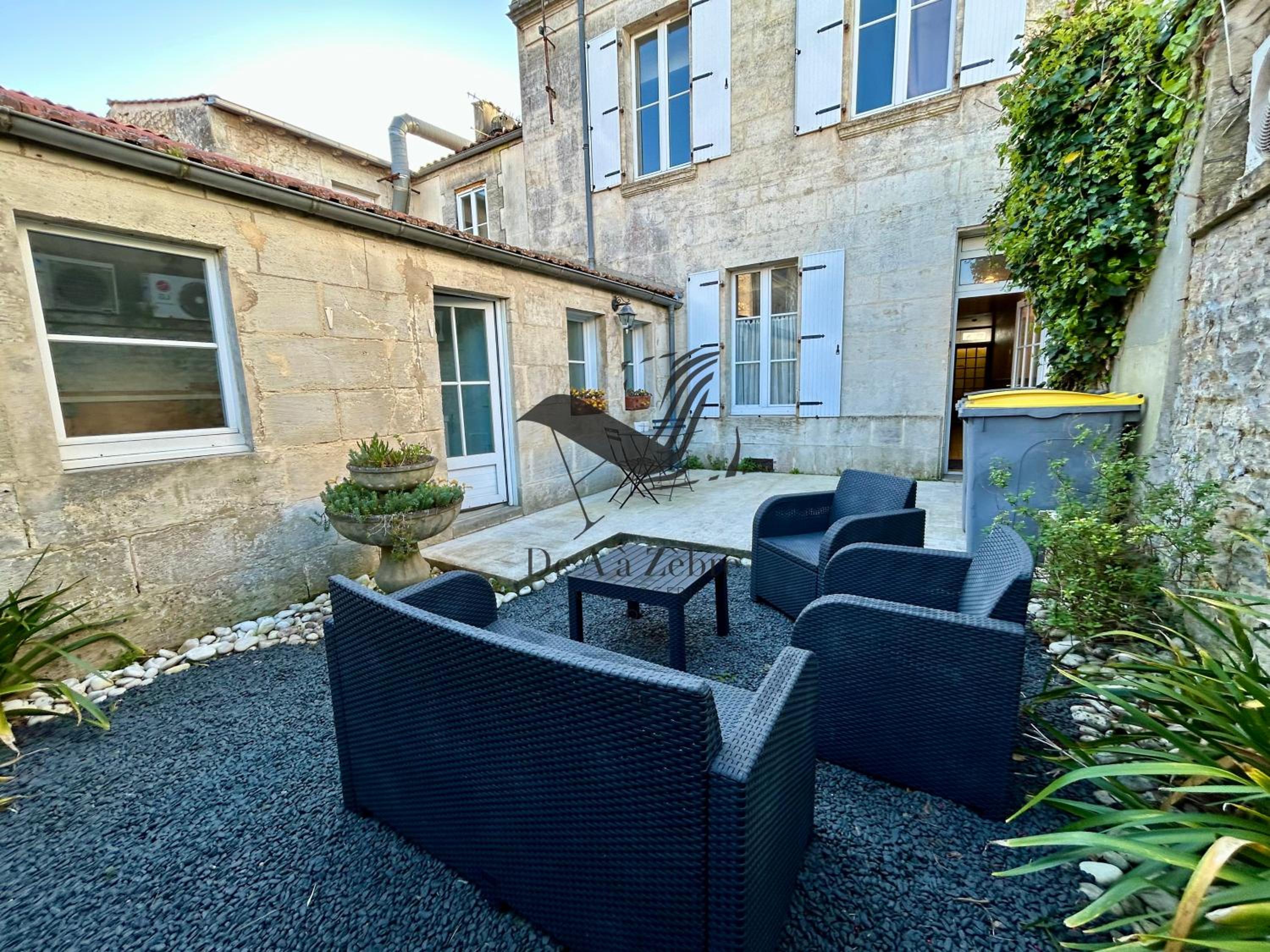 L'Authentique - Situé en face des thermes et tout proche du coeur de ville, photo 43