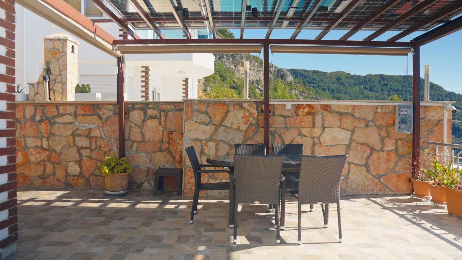 Qoople Villa Tepe with infinity pool and panoramic view