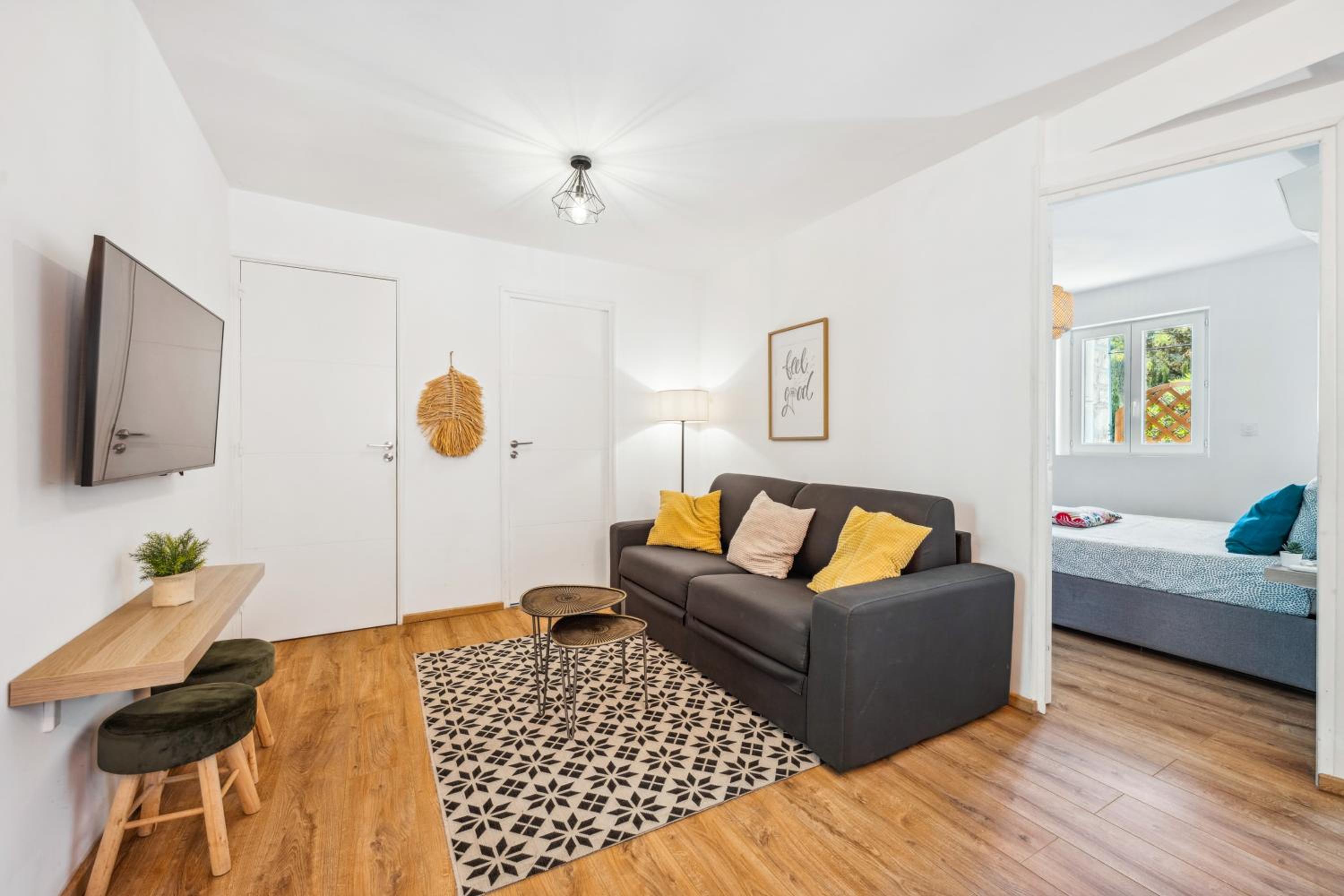 Cosy & Chill Appartements - 10 min de la mer - Jardin, Netflix, terrasse, fibre & parking, photo 44