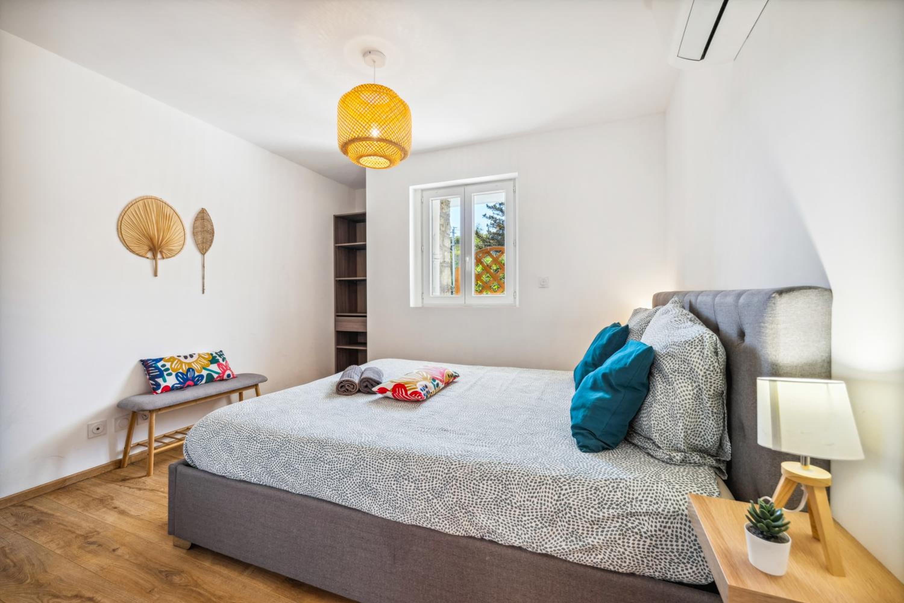 Cosy & Chill Appartements - 10 min de la mer - Jardin, Netflix, terrasse, fibre & parking, photo 17