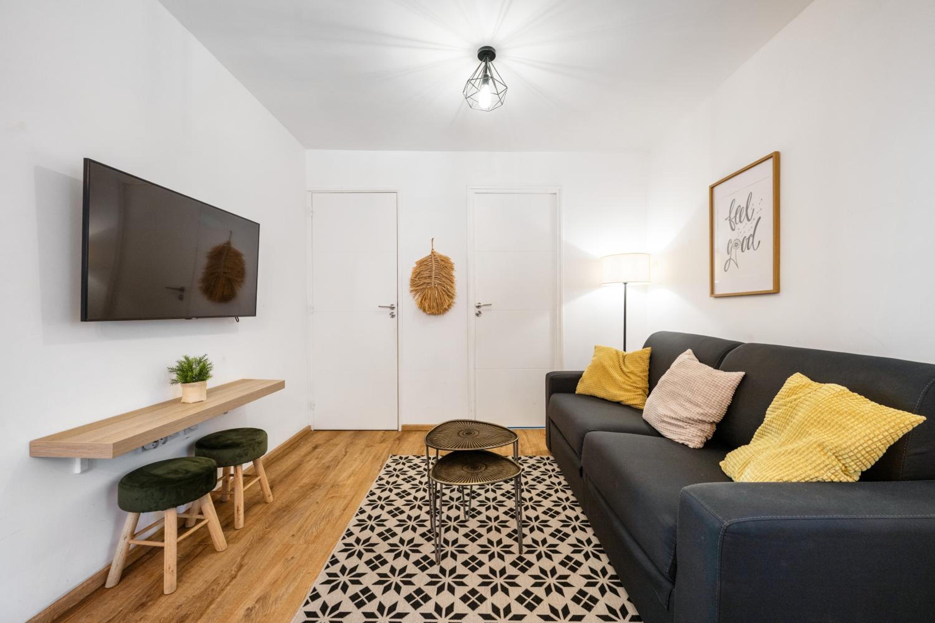 Cosy & Chill Appartements - 10 min de la mer - Jardin, Netflix, terrasse, fibre & parking, photo 48