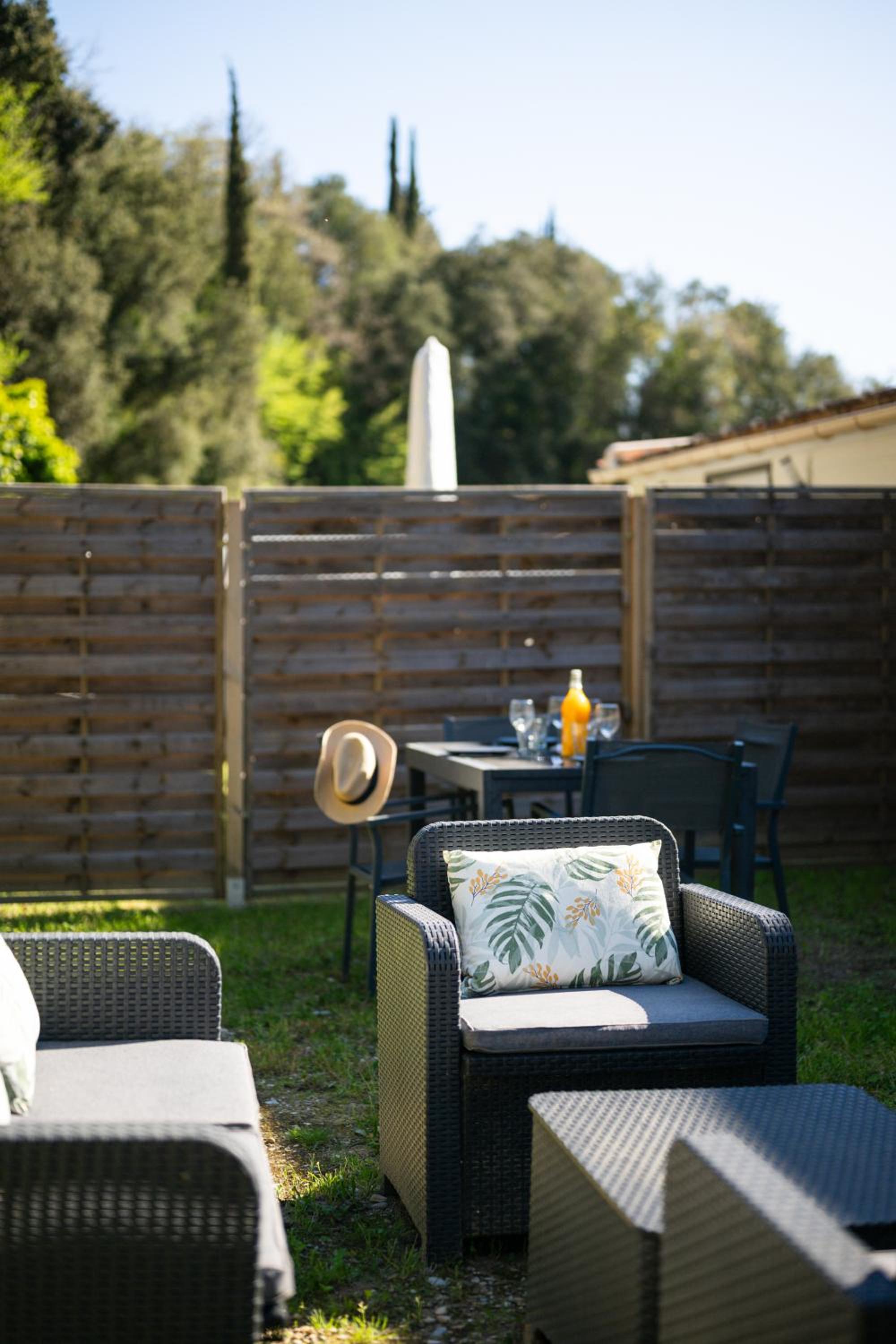Cosy & Chill Appartements - 10 min de la mer - Jardin, Netflix, terrasse, fibre & parking, photo 38