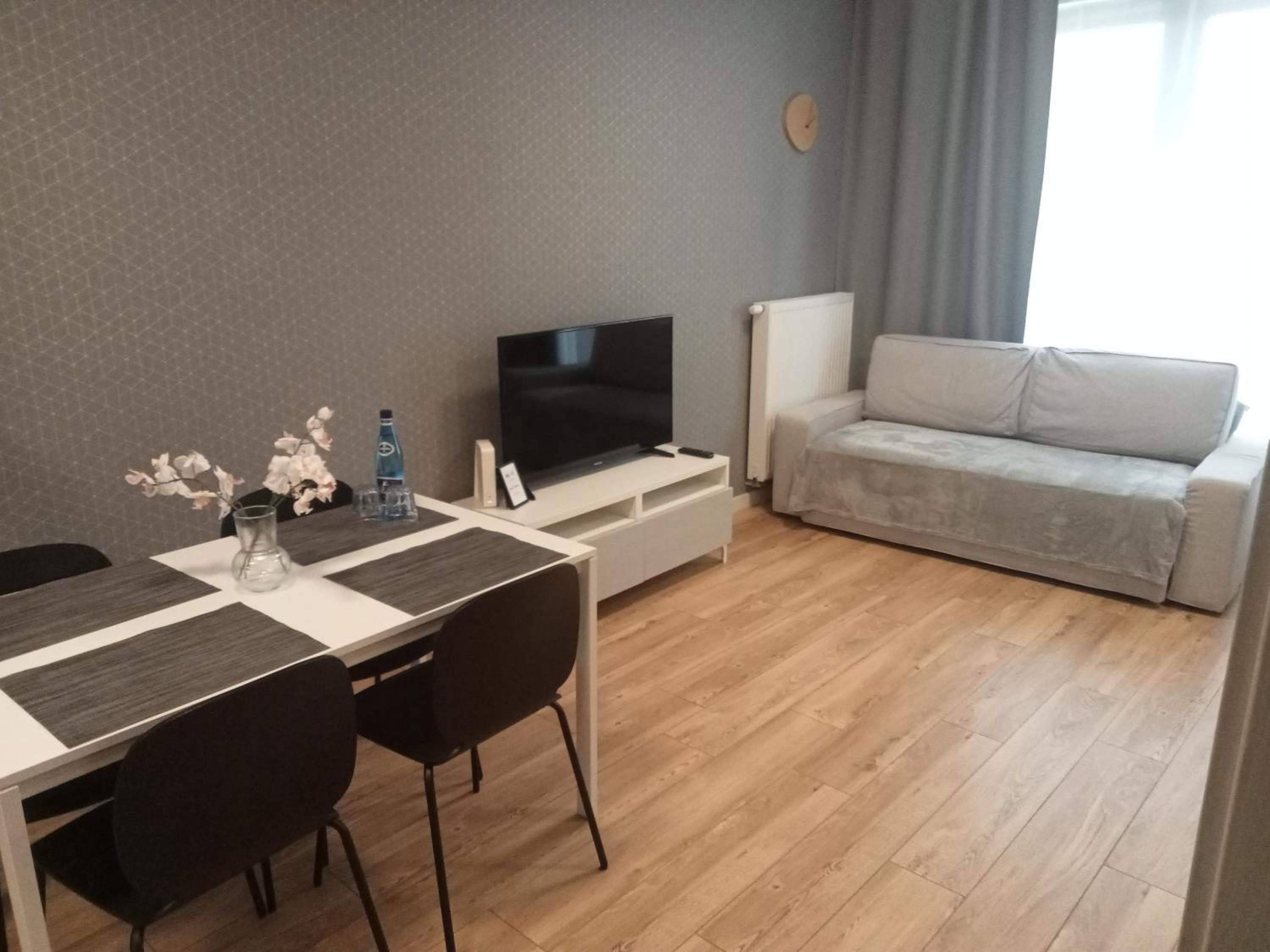 Like Home Apartments