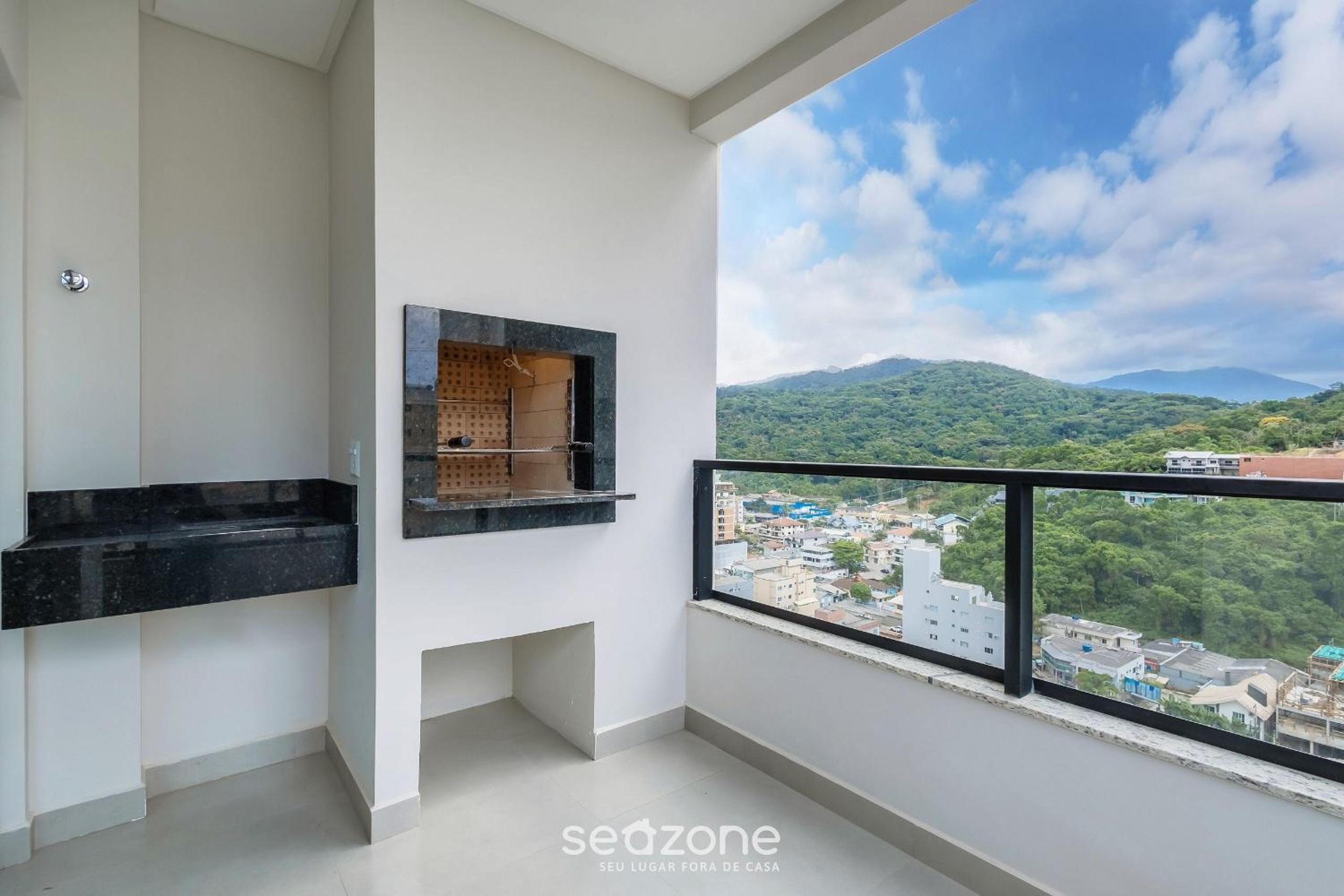 2BR Apt w/ balcony near the sea MTS1503