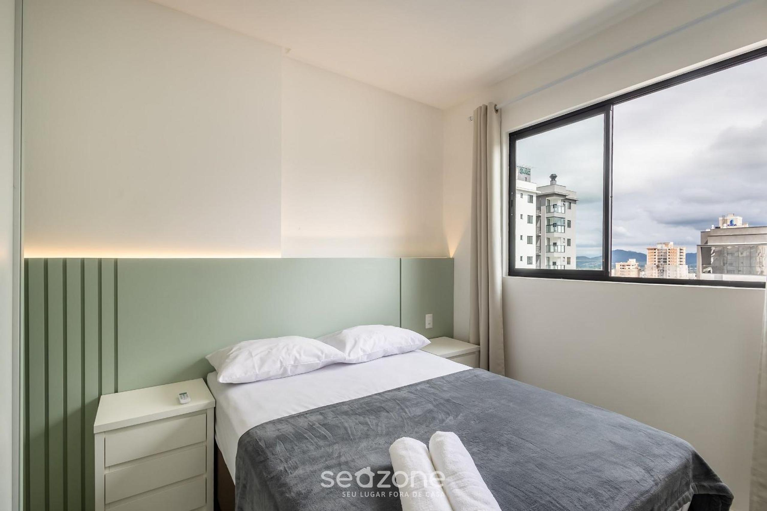 2BR Apt w/ balcony near the sea MTS1503