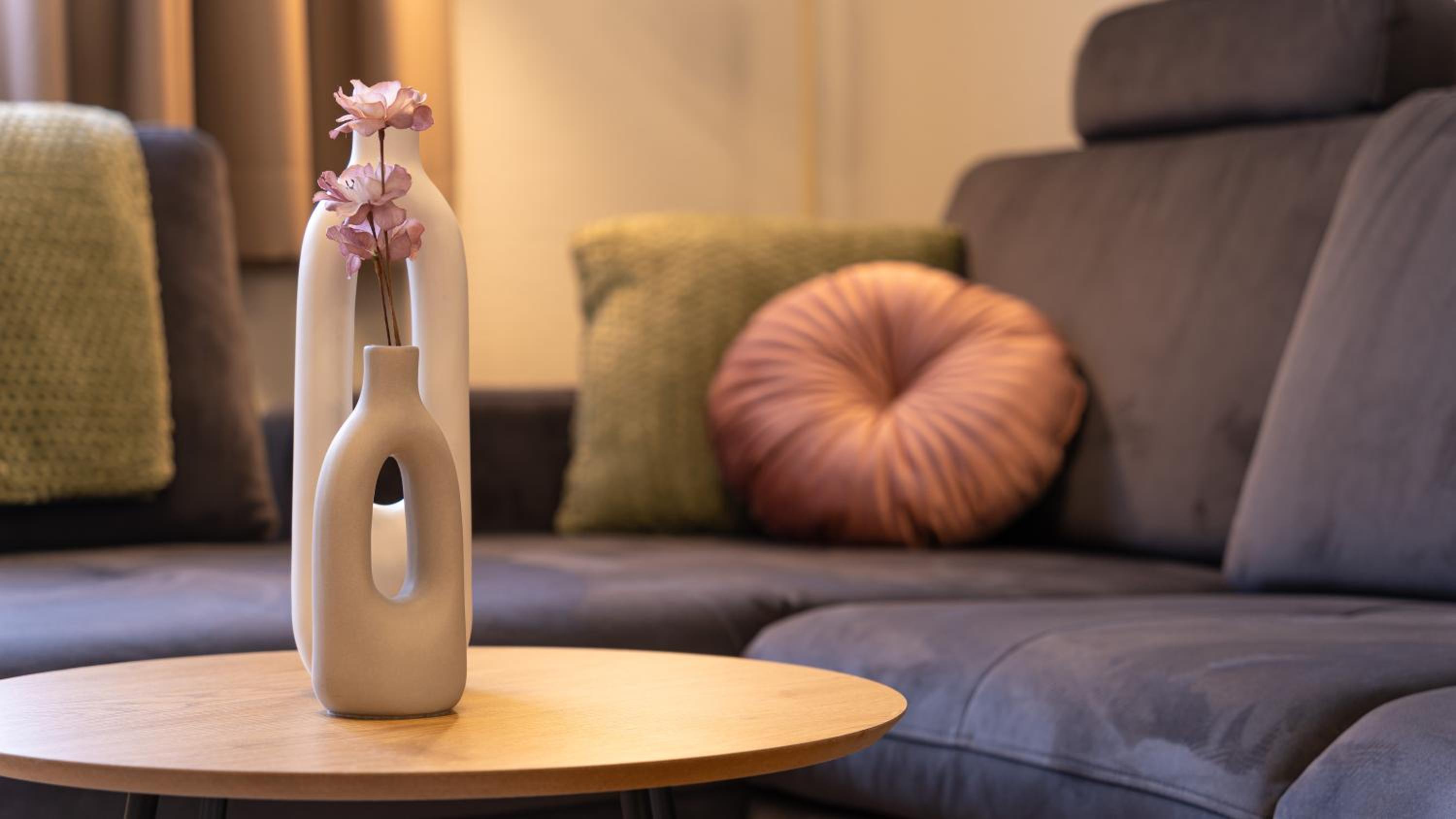 LIMIDI HOMES - Spacious 2-Bedroom City Centre