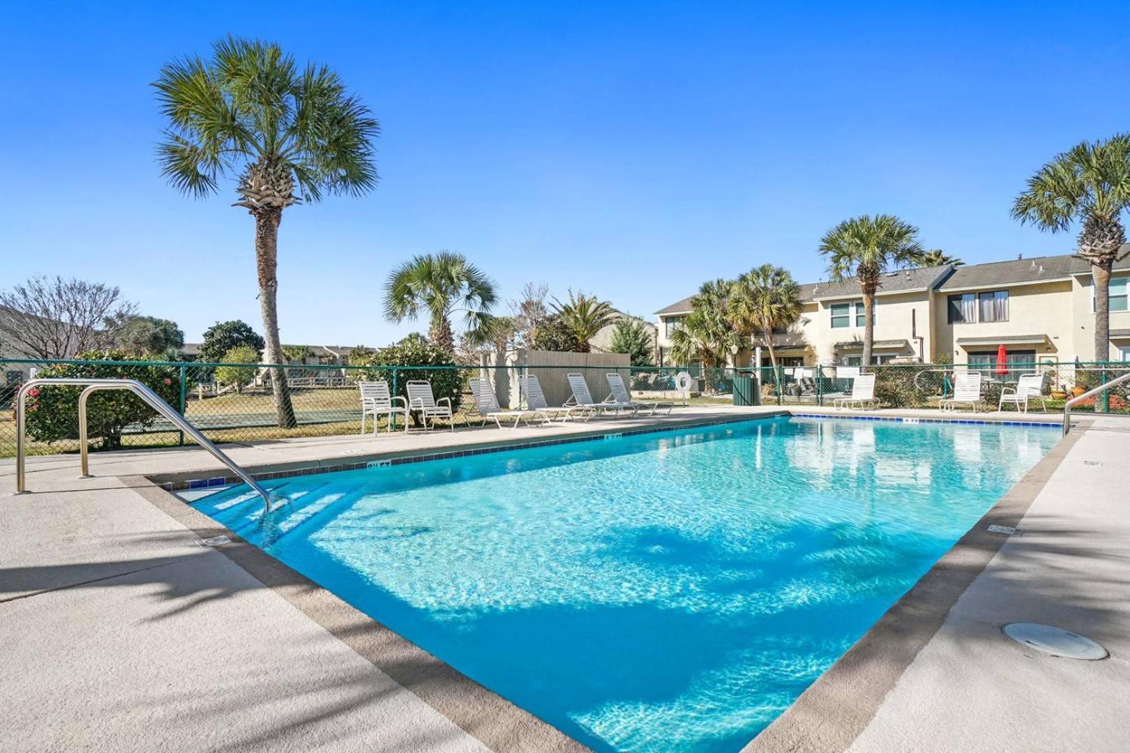 Double Take! Renovated Vacation Home