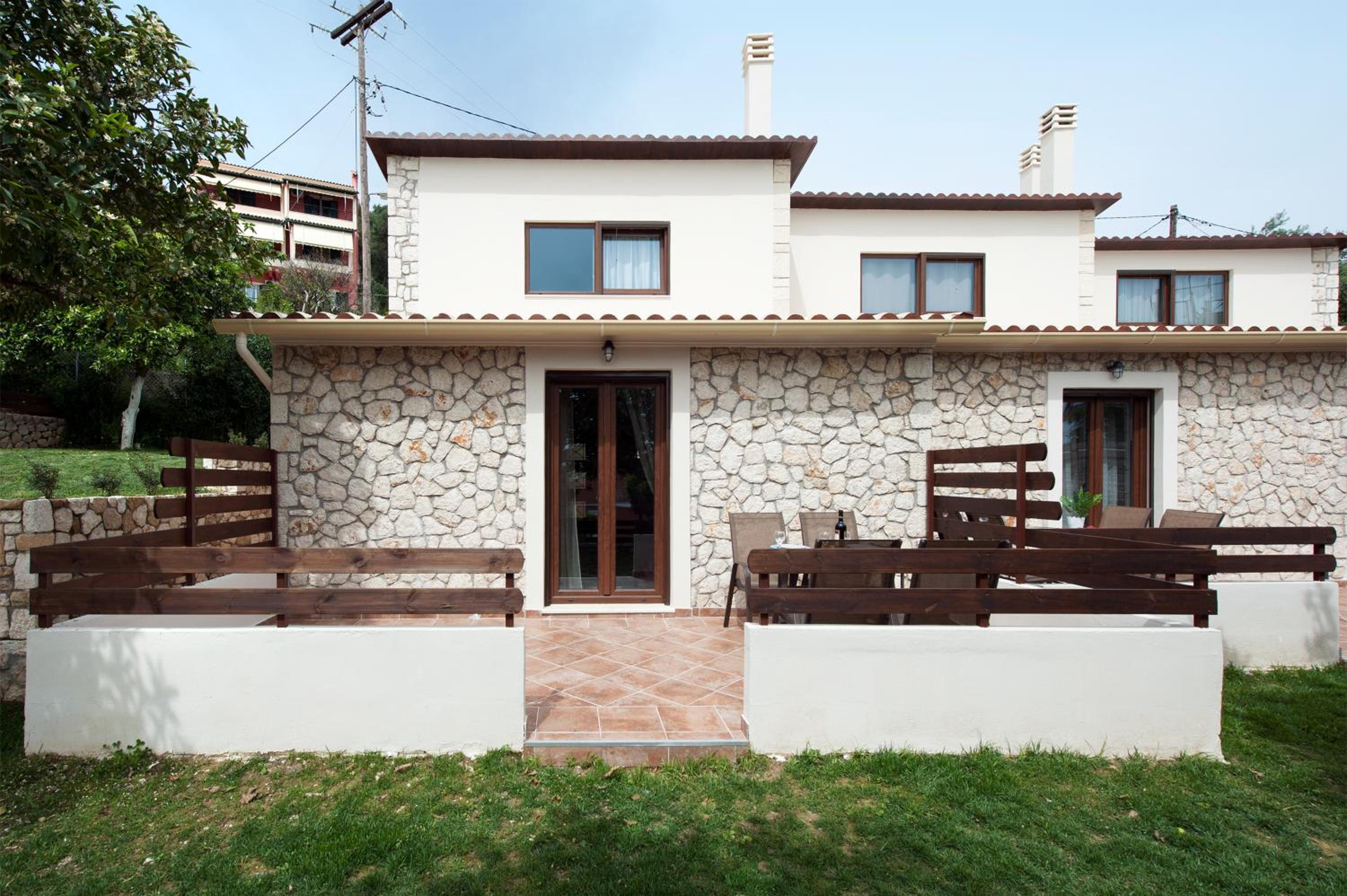 Hotel Anita Village - Image 1