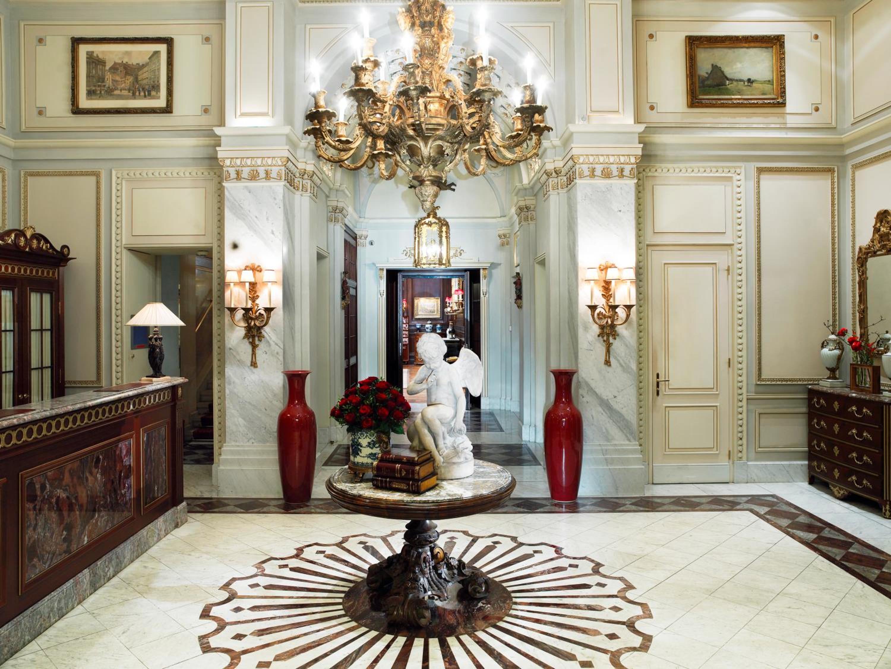 Hotel Sacher Vienna 18