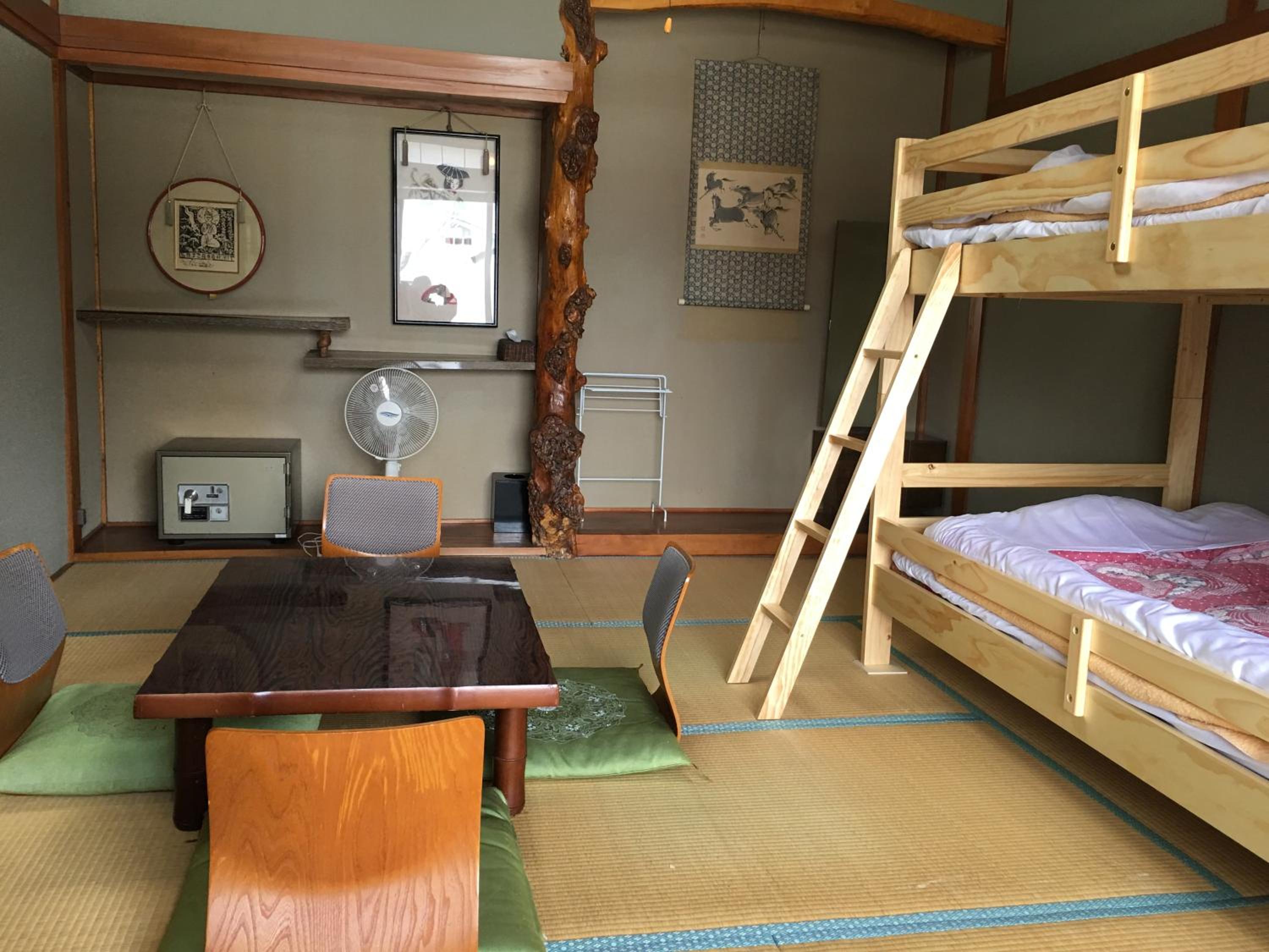 Towadako Hostel