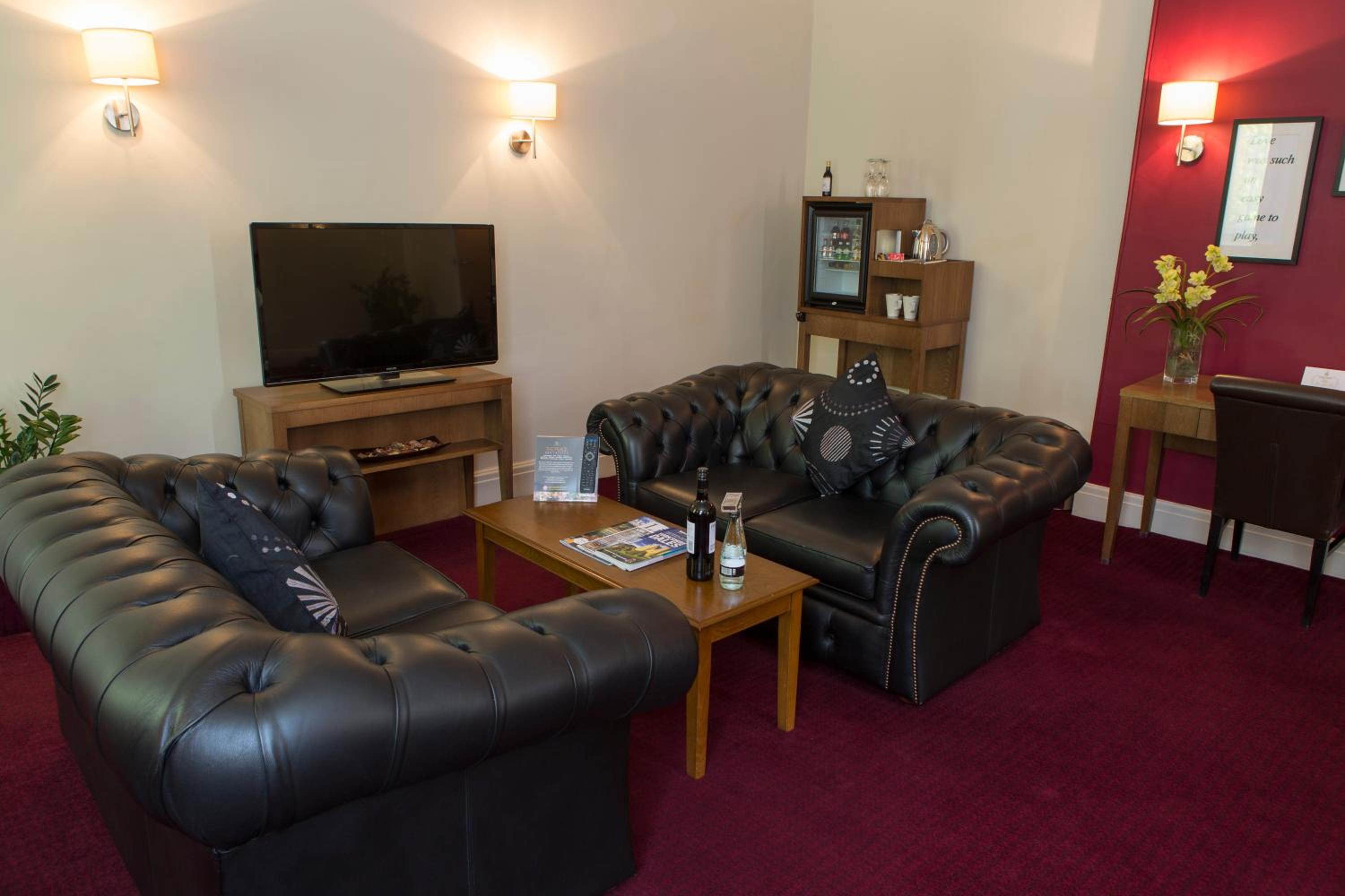Harrogate Vacations - The Crown Hotel - Property Image 3