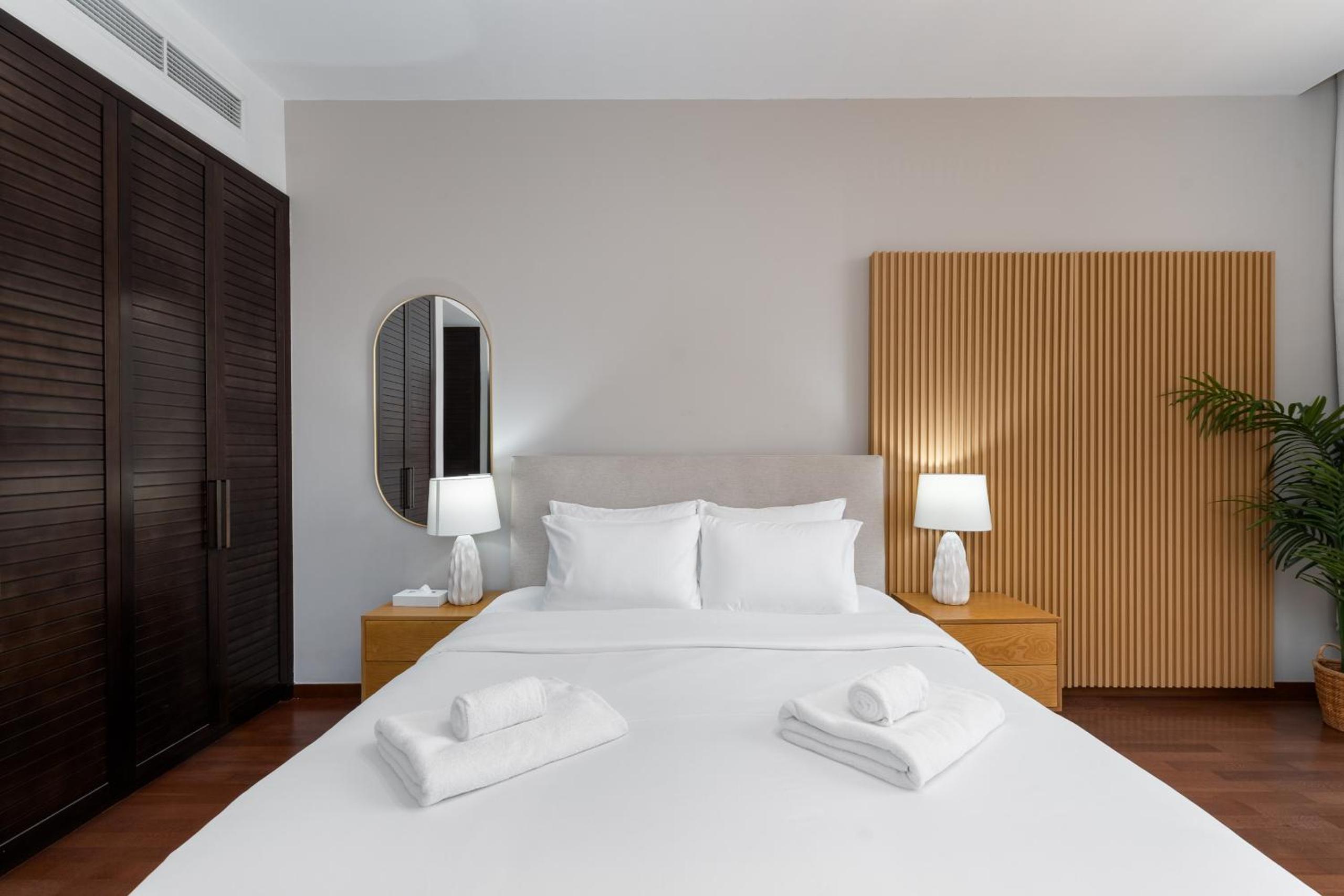 Tiara Residences, Palm Jumeirah Dubai - Mint Stay