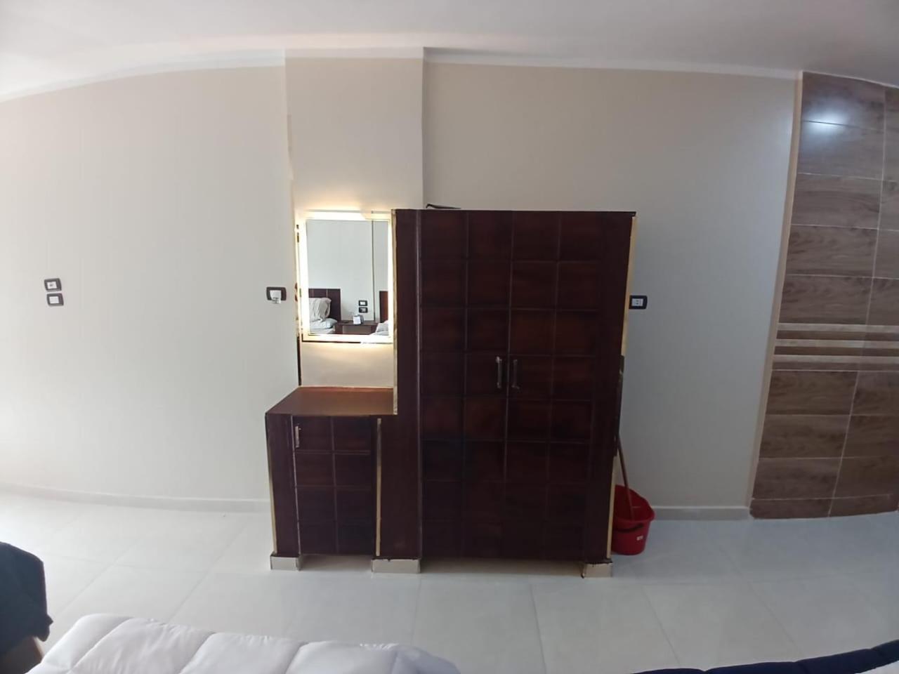 Nile Moon
