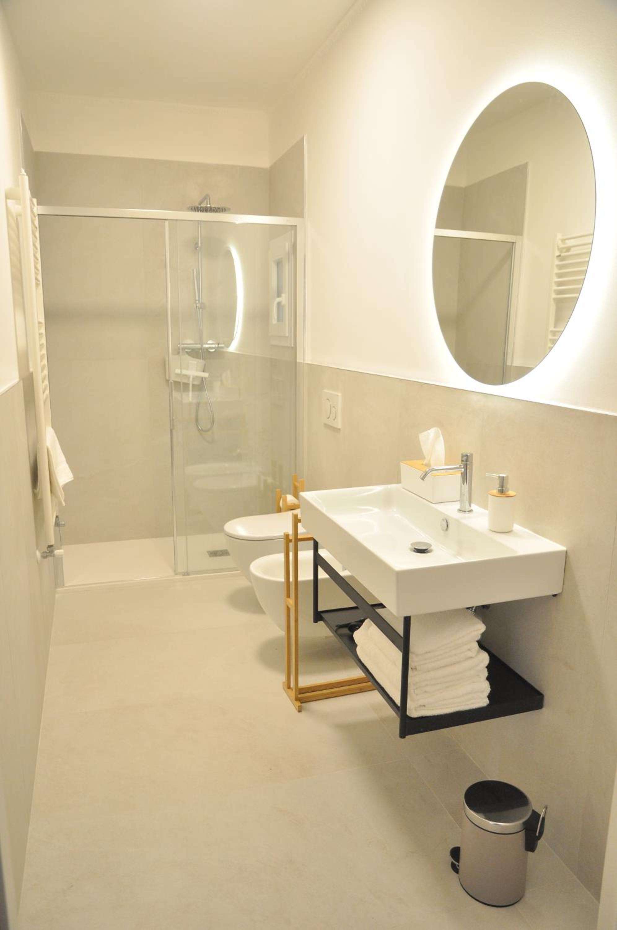 Corte Formenta Apartment - Canal view 5 minutes from Biennale