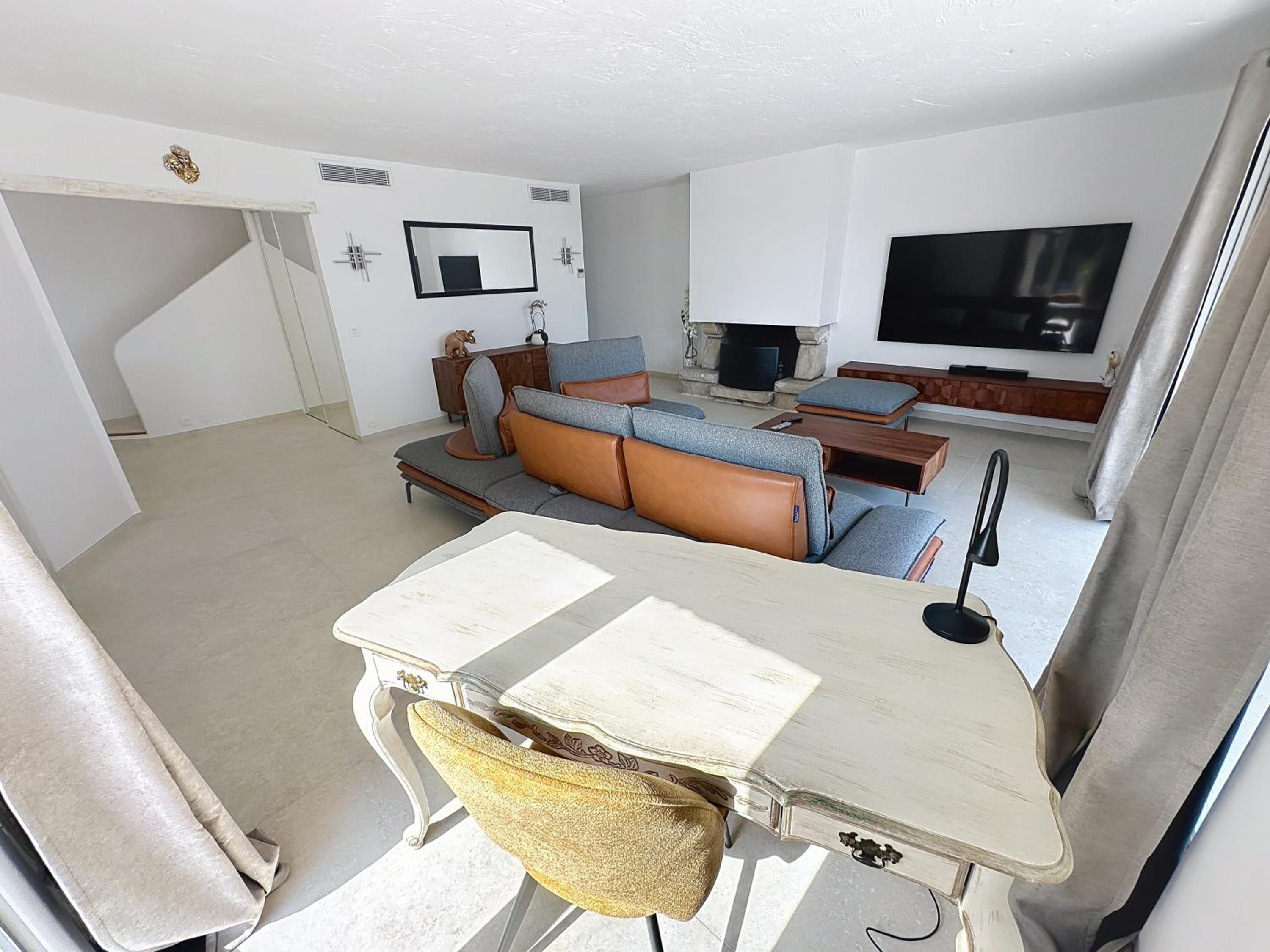 3 Bedrooms Villa near Cannes - Pool & Jacuzzi - Sea View, photo 59