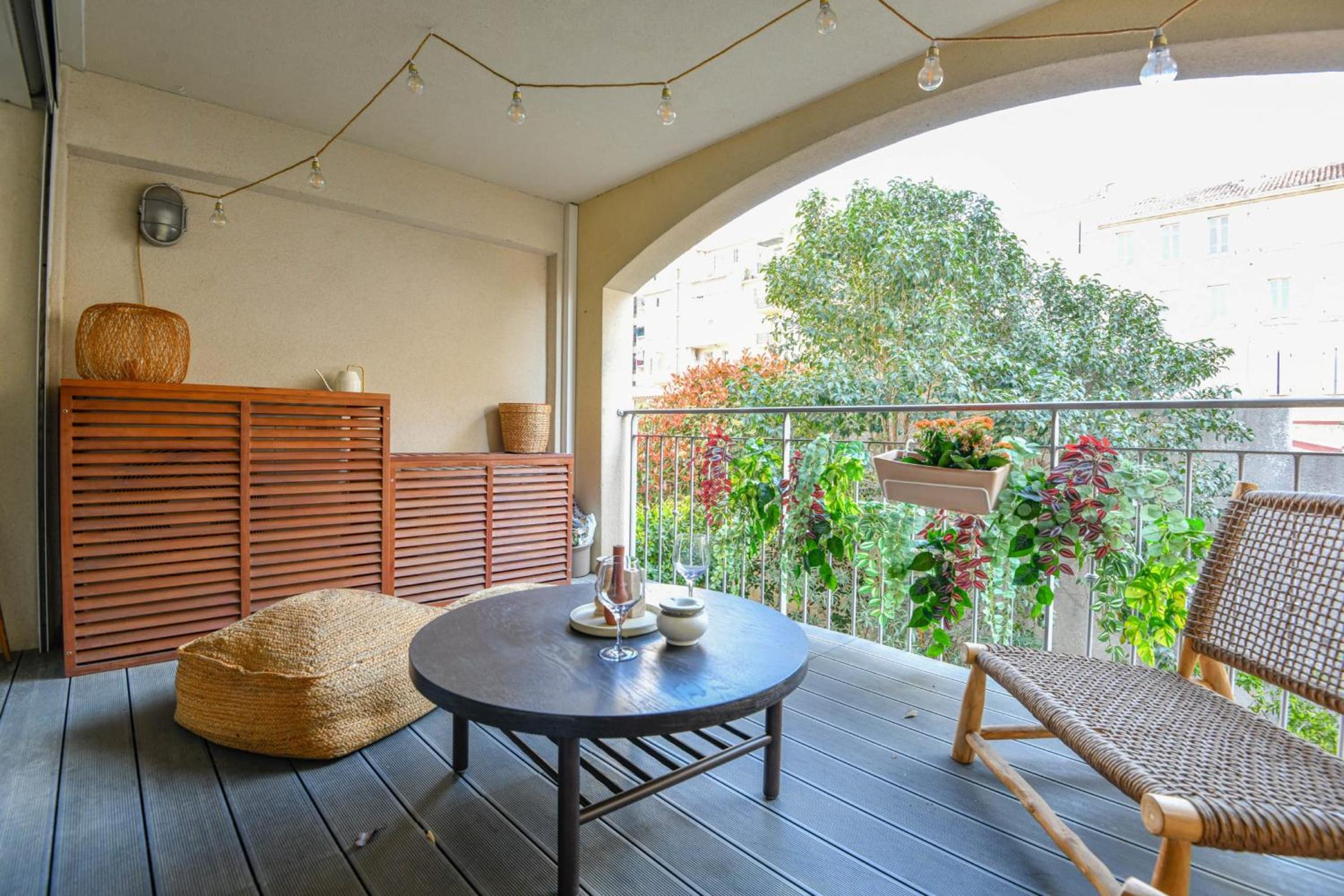 Le Mages - Appart 2 ch avec terrasse et parking