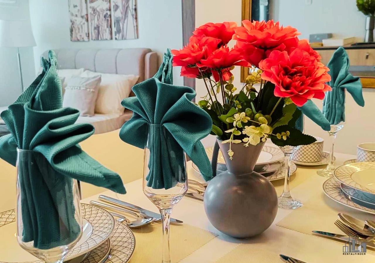 Family-Friendly Staycation with Free Parking, Pool and Gym in Palawan near Airport - B2 7Beryl