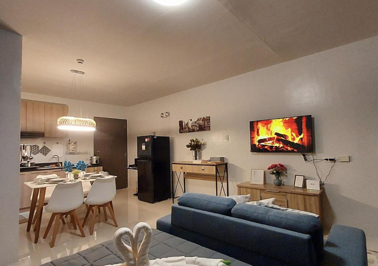 Family-Friendly Staycation with Free Parking, Pool and Gym in Palawan near Airport - B2 7Beryl
