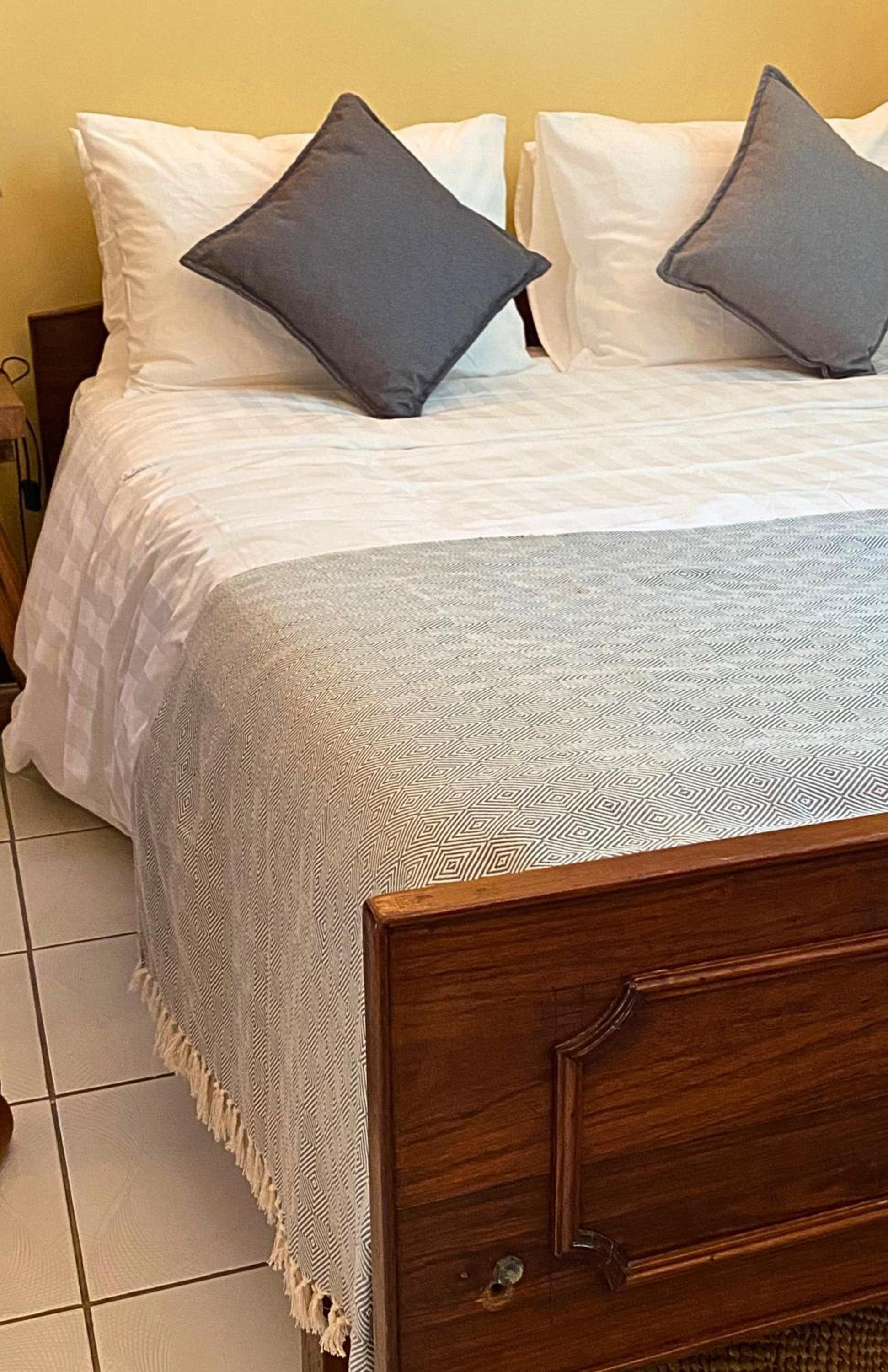 Sunny Shore B&B