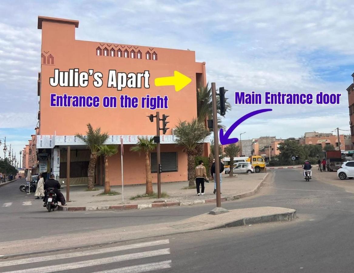 Julie Airport Boarding Apartment