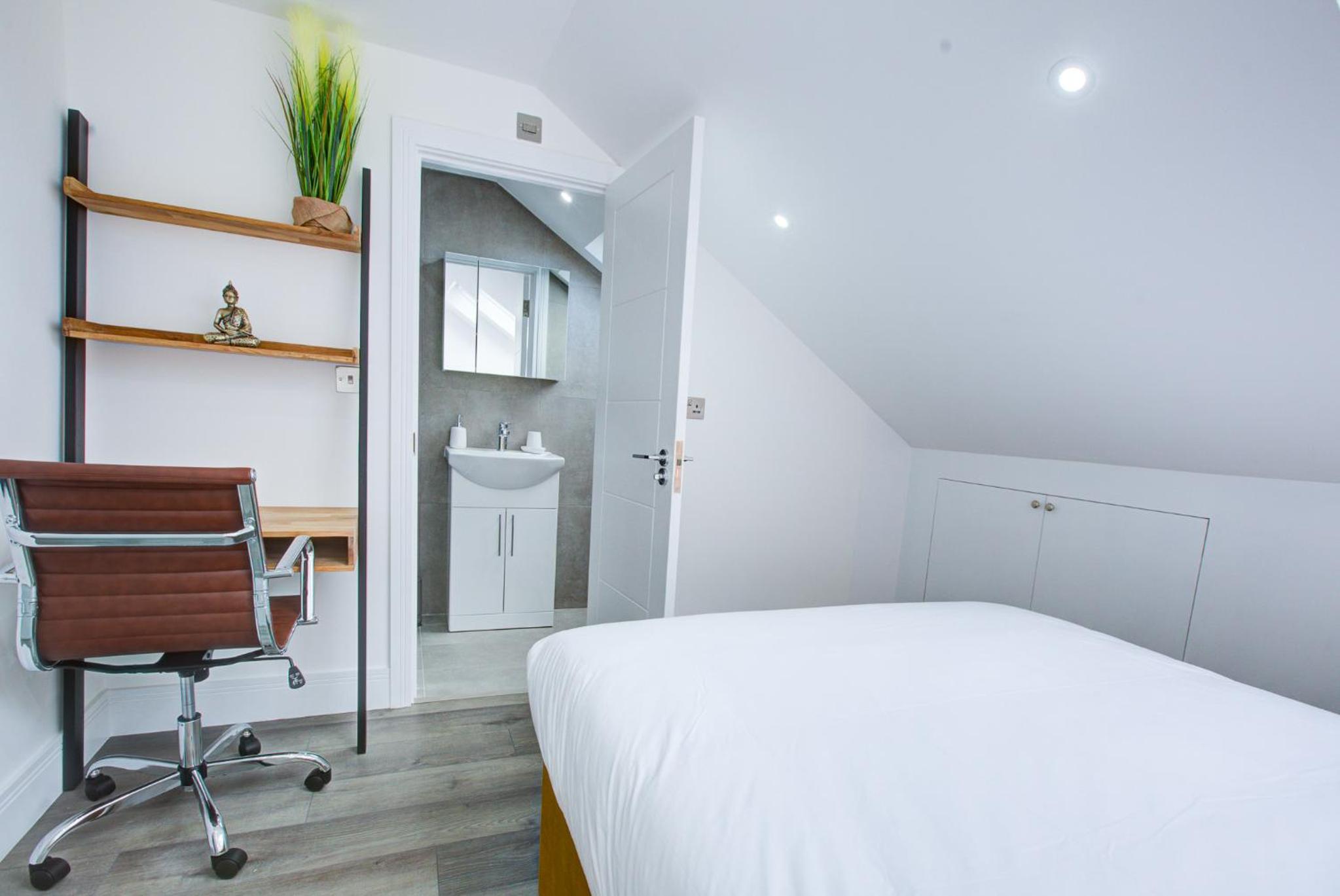 Hybrid Resi - London, Wandsworth close to Clapham