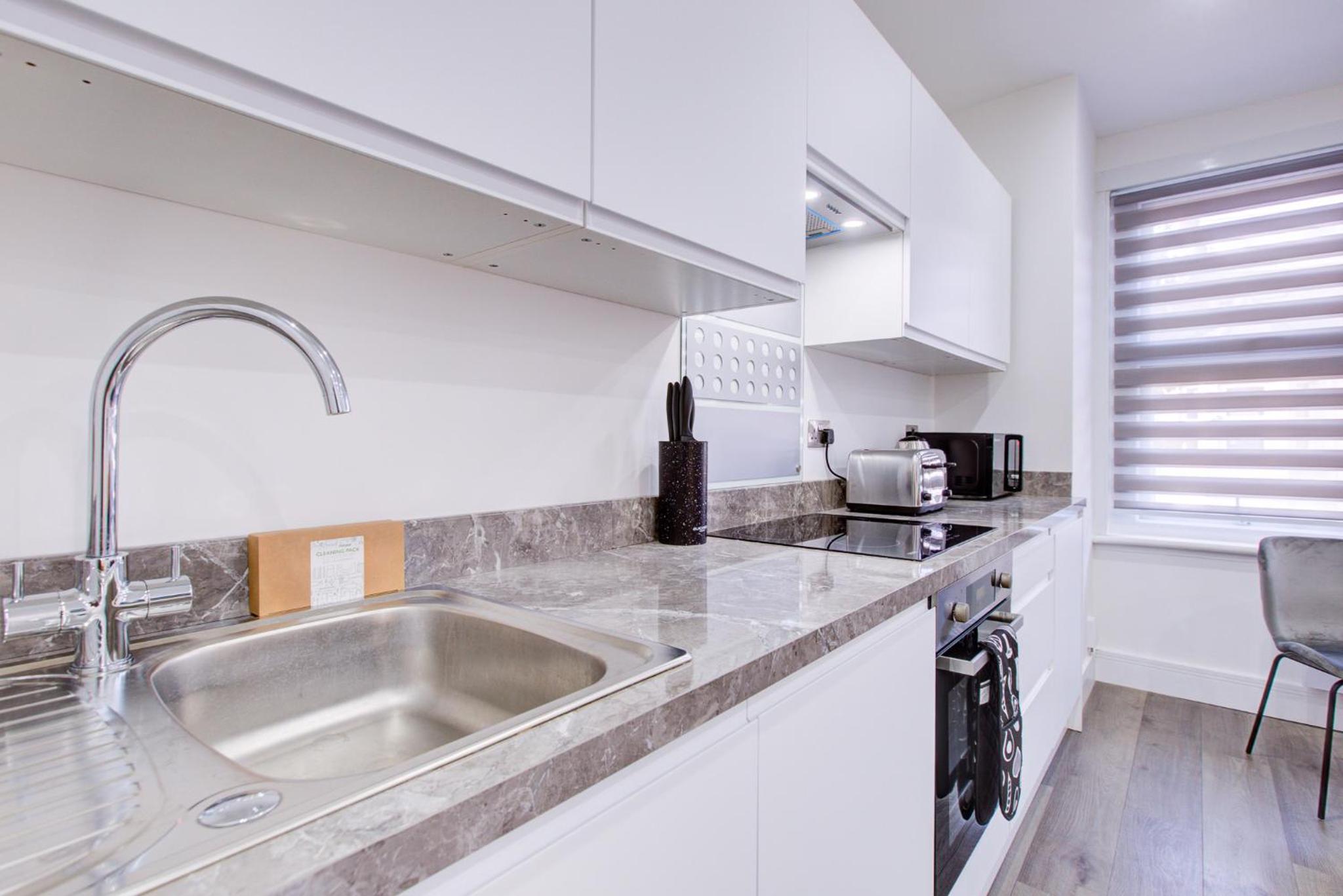 Hybrid Resi - London, Wandsworth close to Clapham