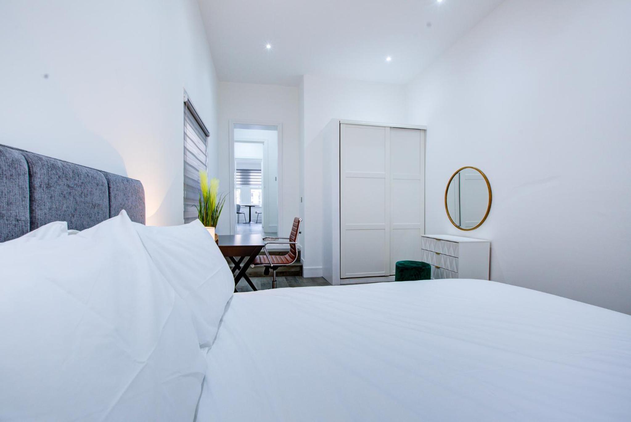 Hybrid Resi - London, Wandsworth close to Clapham