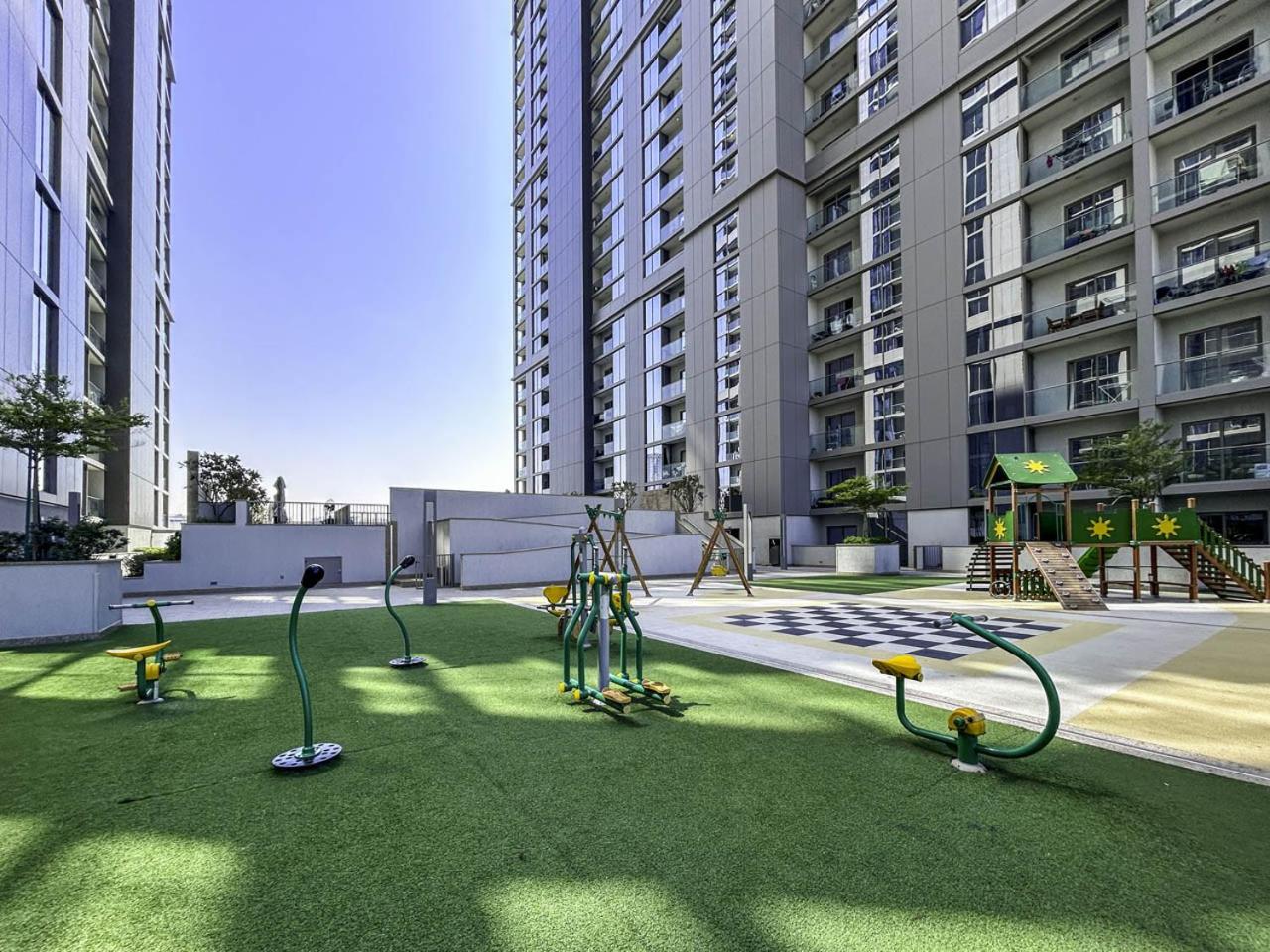 New 2BR with Pool and Gym in Green Sobha Community