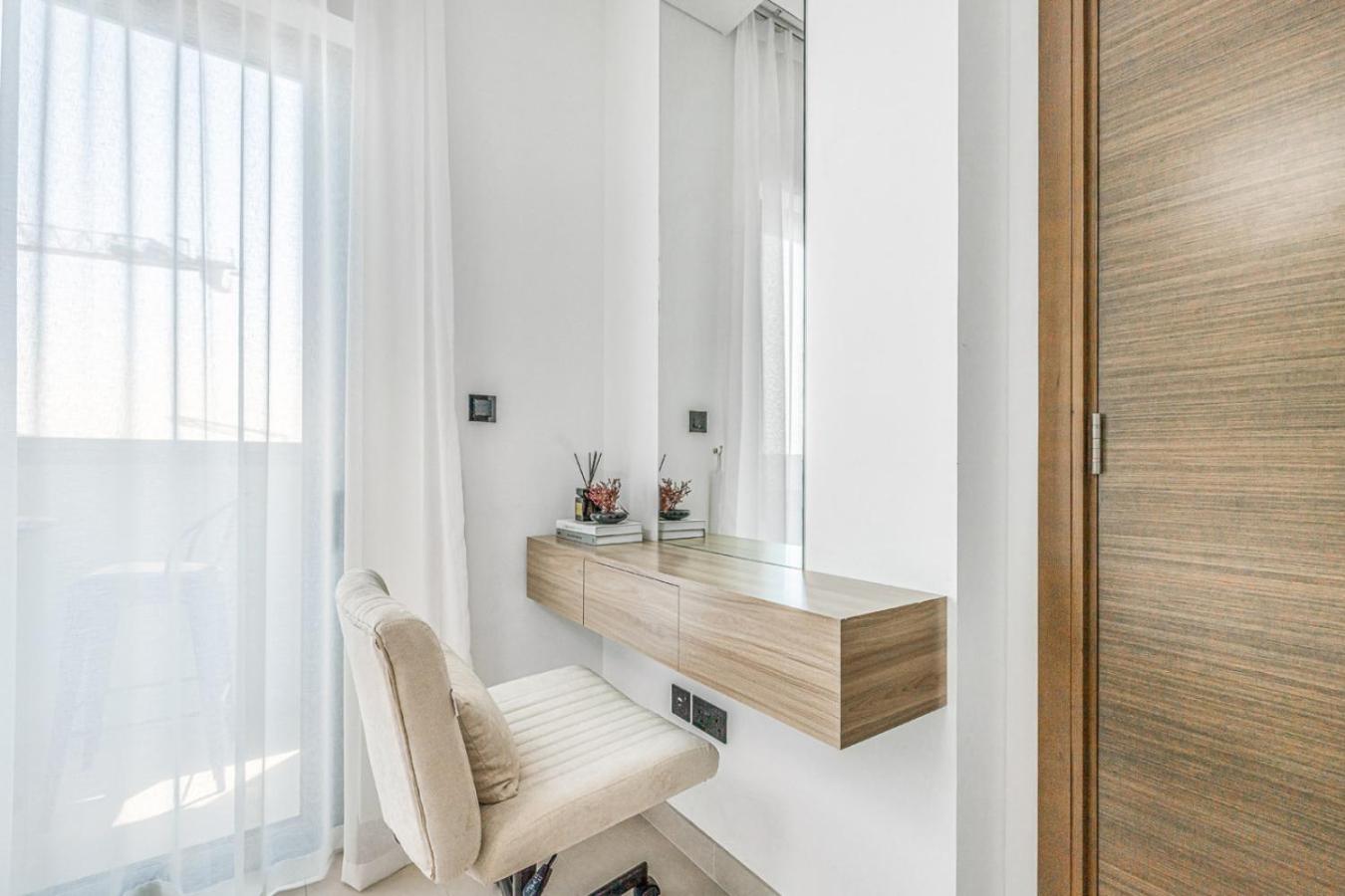 New 2BR with Pool and Gym in Green Sobha Community