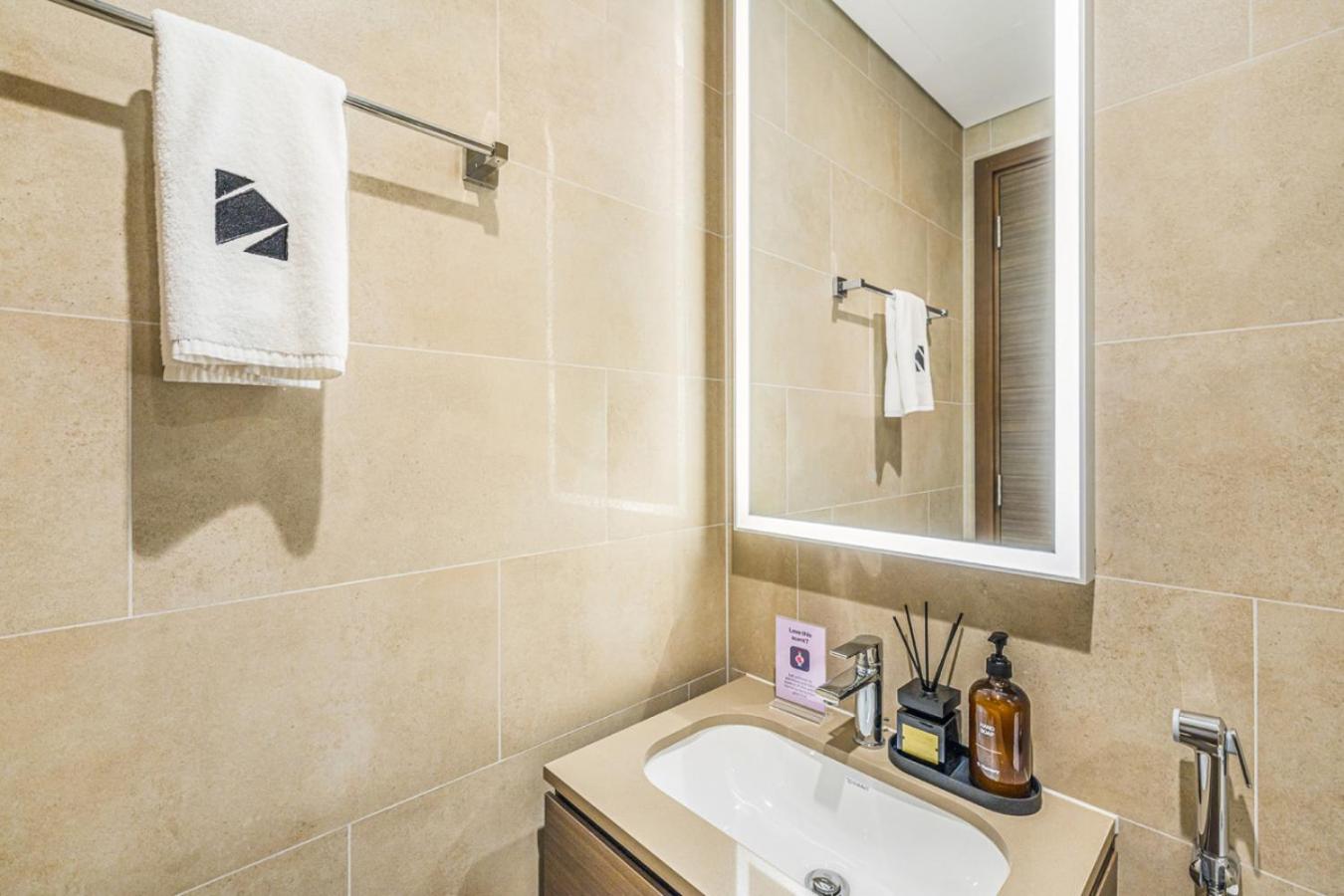 New 2BR with Pool and Gym in Green Sobha Community