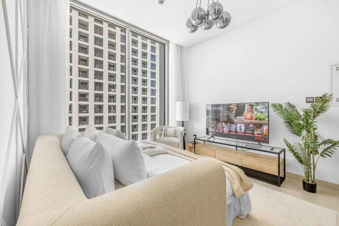 New 2BR with BBQ Area, Pool in Sobha MBR City