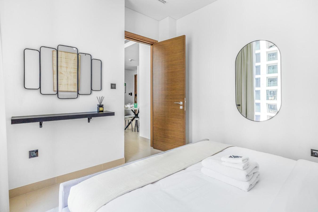 New 2BR with BBQ Area, Pool in Sobha MBR City