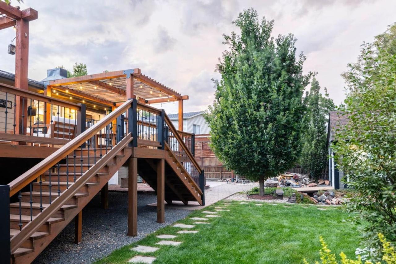 5 Star Retreat With A Gym And APrivate Office